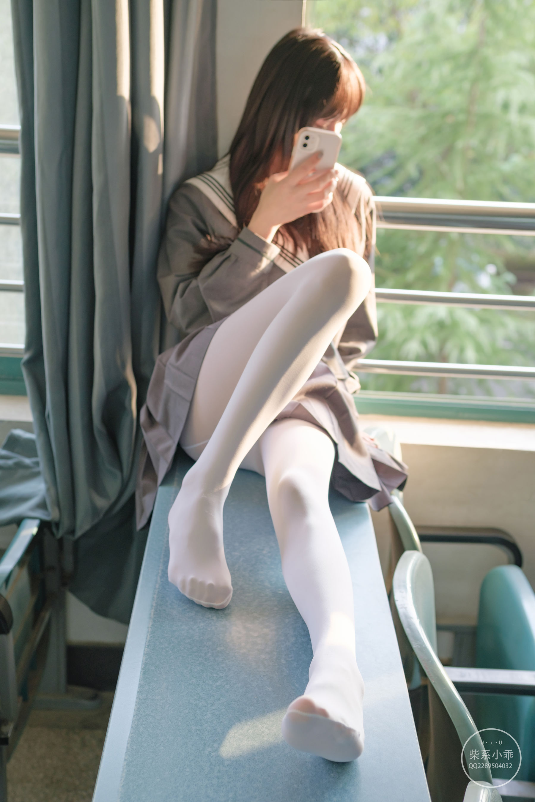 [福利COS] 柴系小乖(稚乖画册) - 夜夜 教室第15张