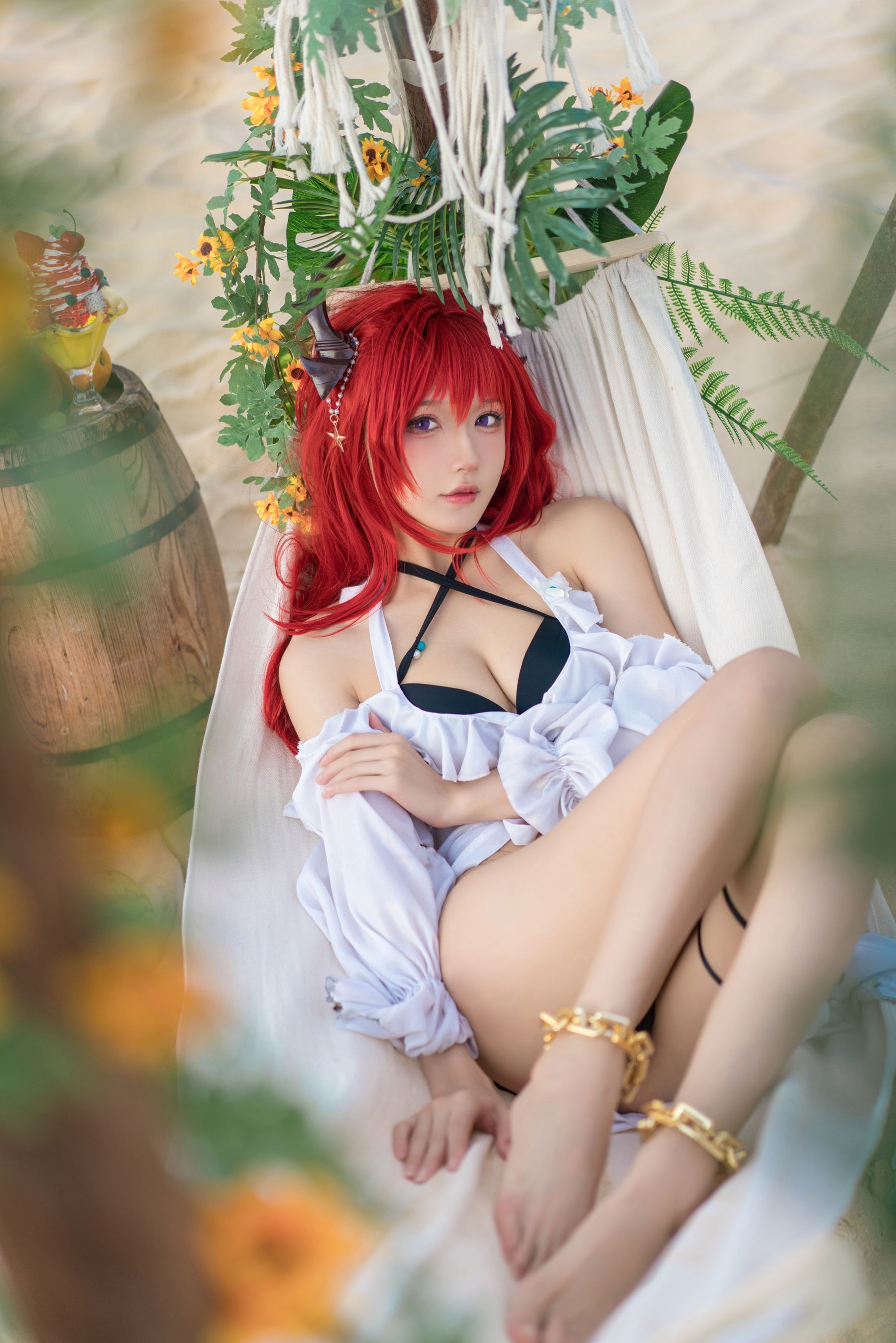 [福利COS] 动漫博主阿包也是兔娘 - 明日方舟 史尔特尔泳装第13张
