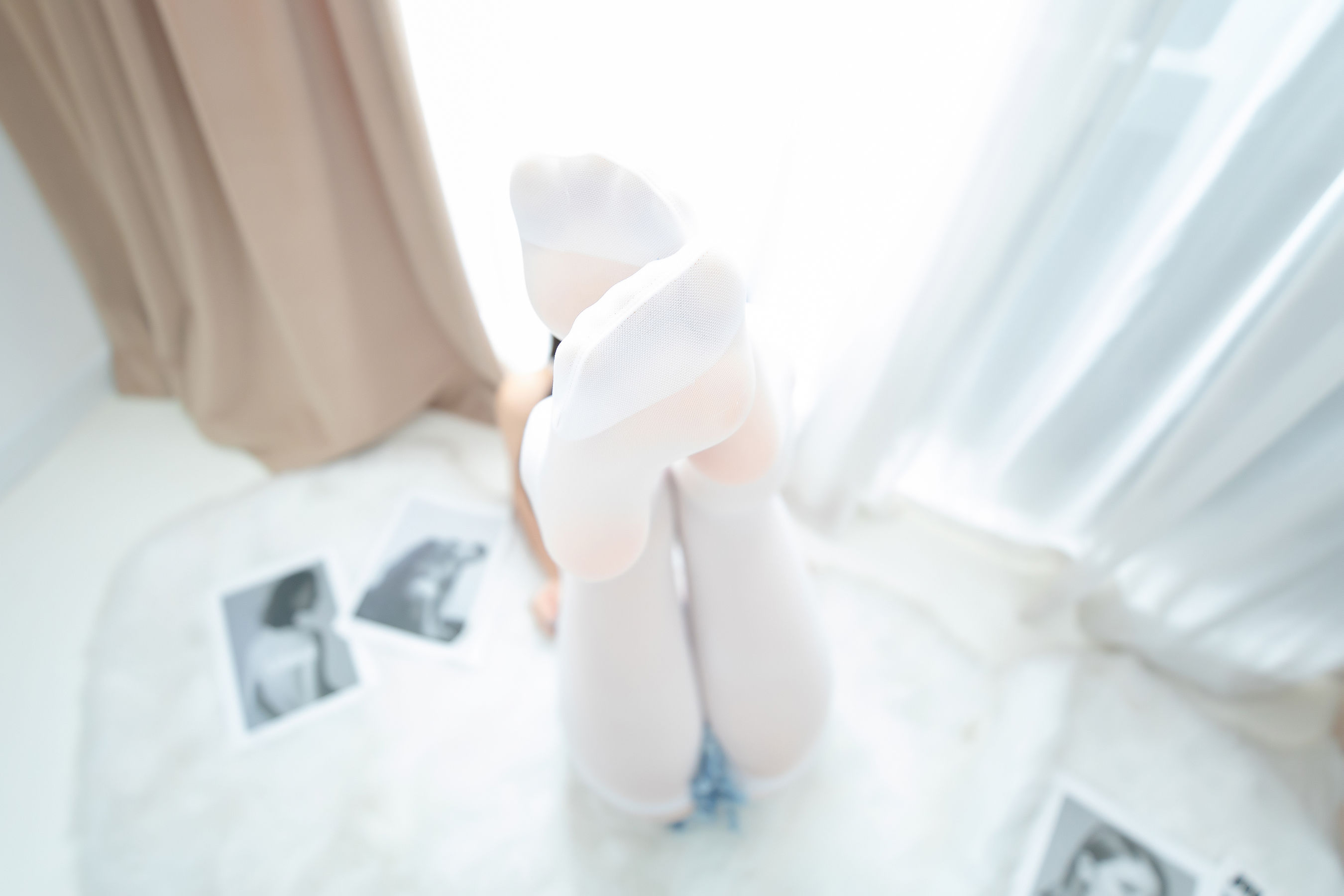 [福利COS] 萝莉神楽板真冬 之牛仔兔兔第16张