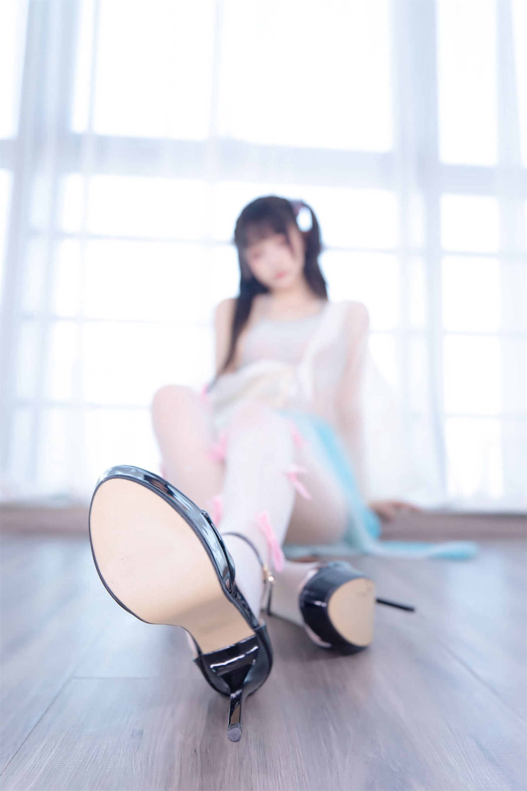 [福利COS] 萝莉神楽板真冬 之醉梦星河第9张