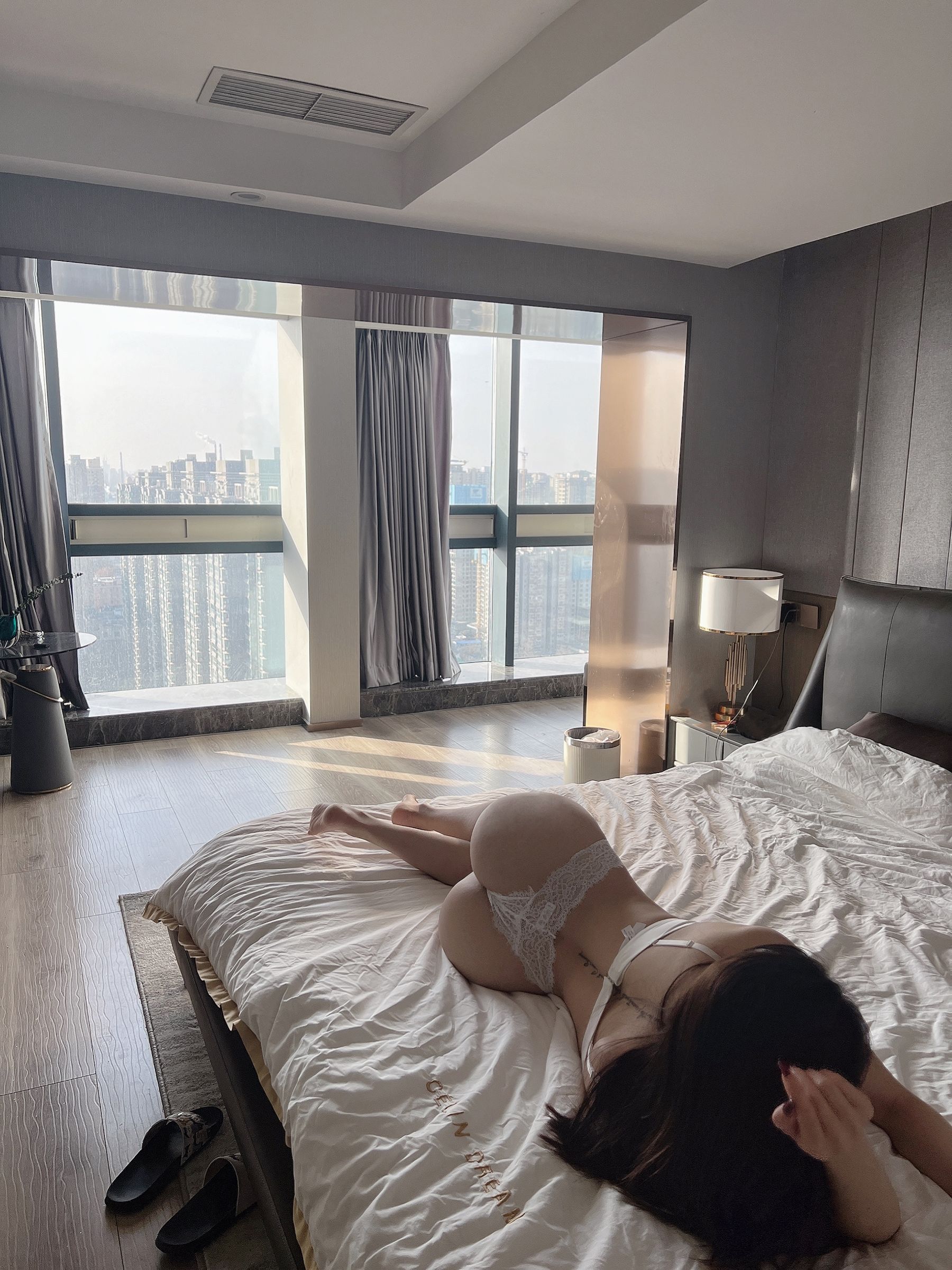 [福利COS] iii金希儿 微密圈视图合集第16张