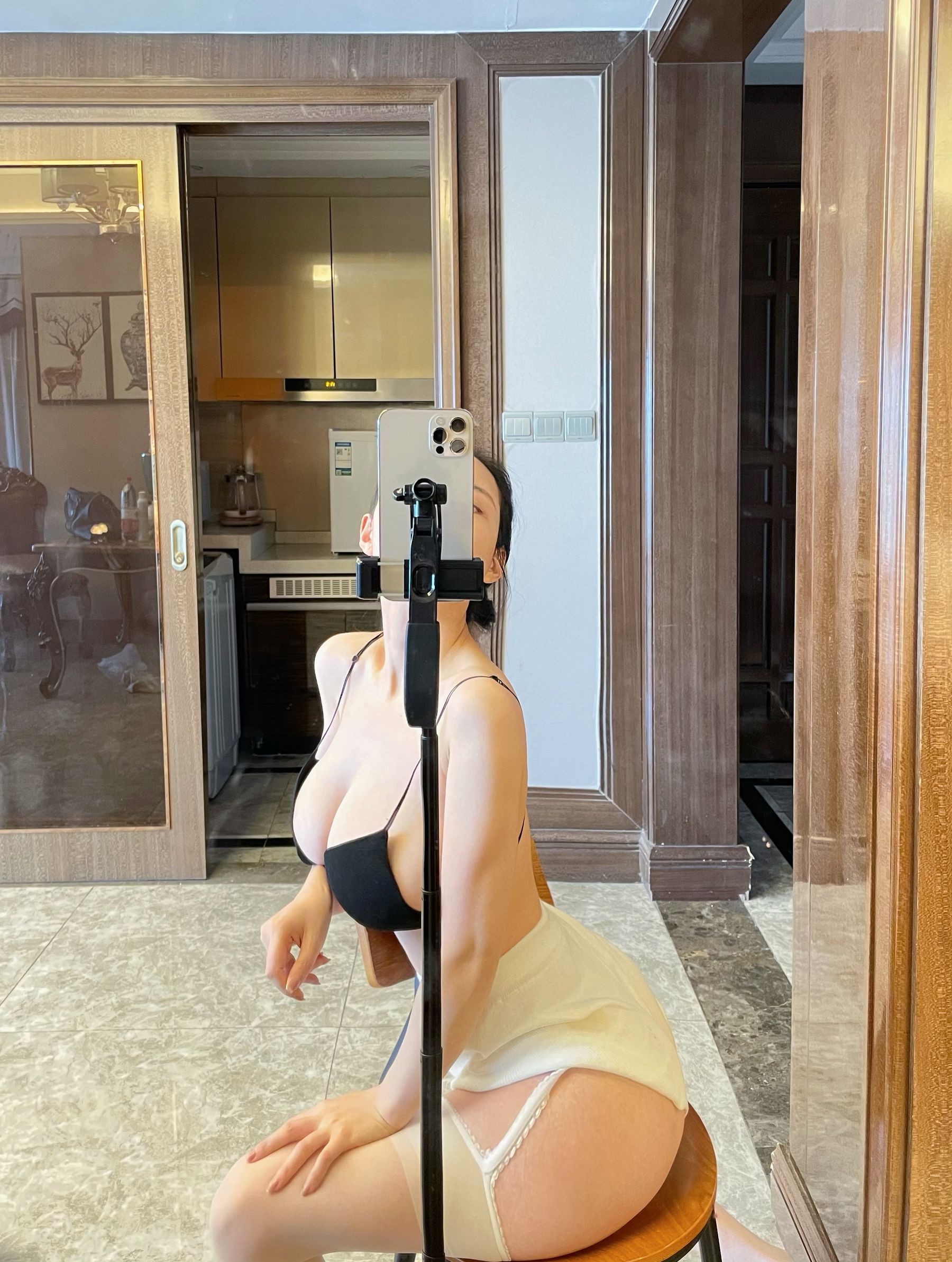 [福利COS] 美臀女神左公子666 微密圈VIP付费私拍美照合集2第36张