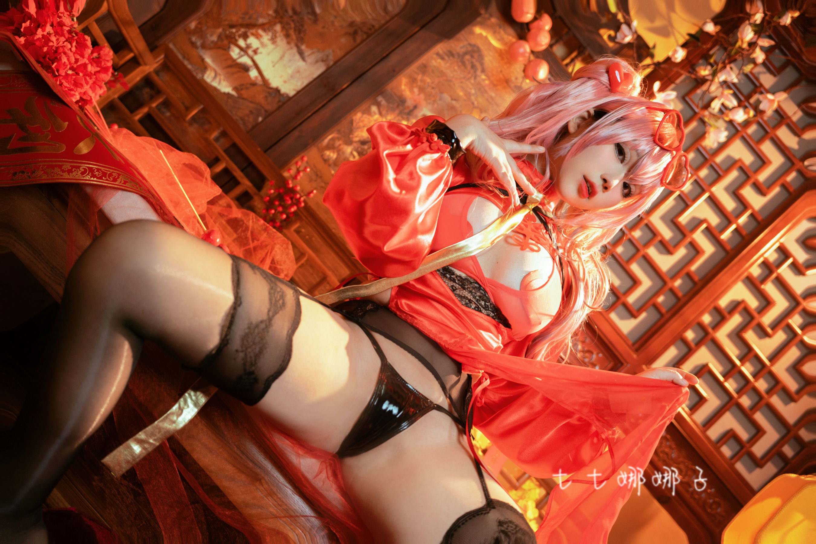 [福利COS] 七七娜娜子 - 布莱默顿新春旗袍第17张