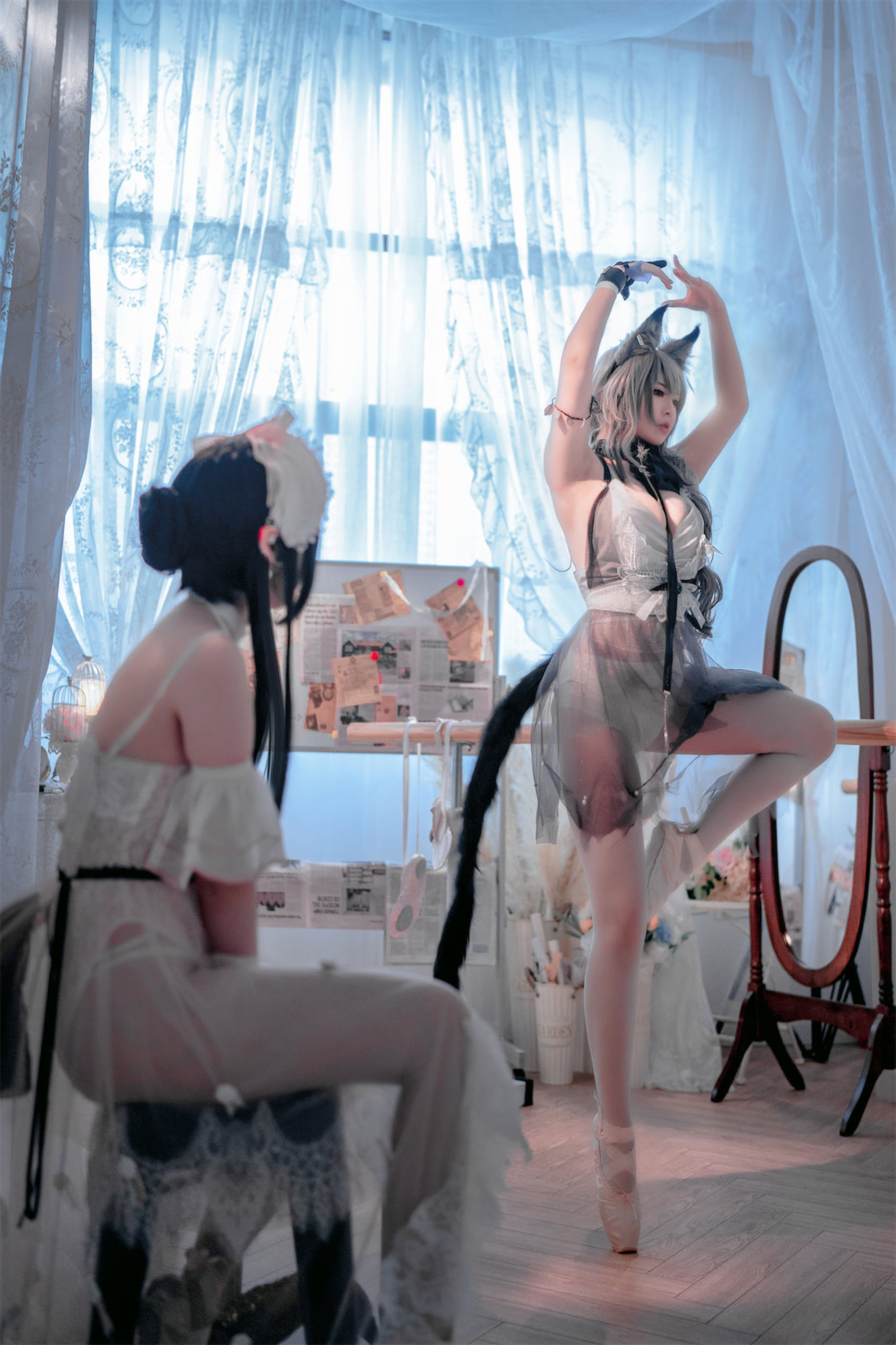 [福利COS] 可爱人气Coser面饼仙儿&amp;amp;半半子 - Arknights 黑x森蚺バレエ第19张