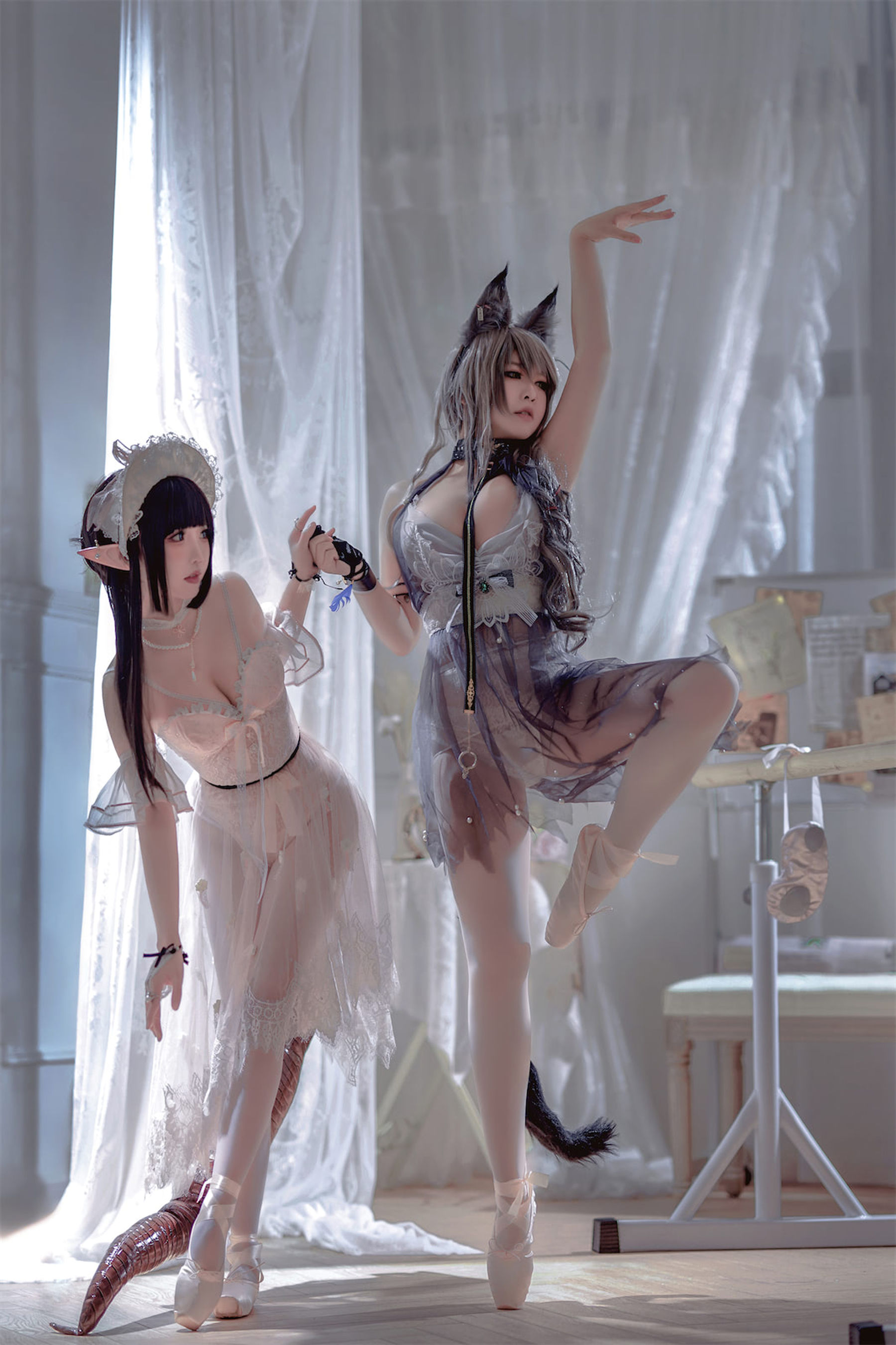 [福利COS] 可爱人气Coser面饼仙儿&amp;amp;半半子 - Arknights 黑x森蚺バレエ第5张