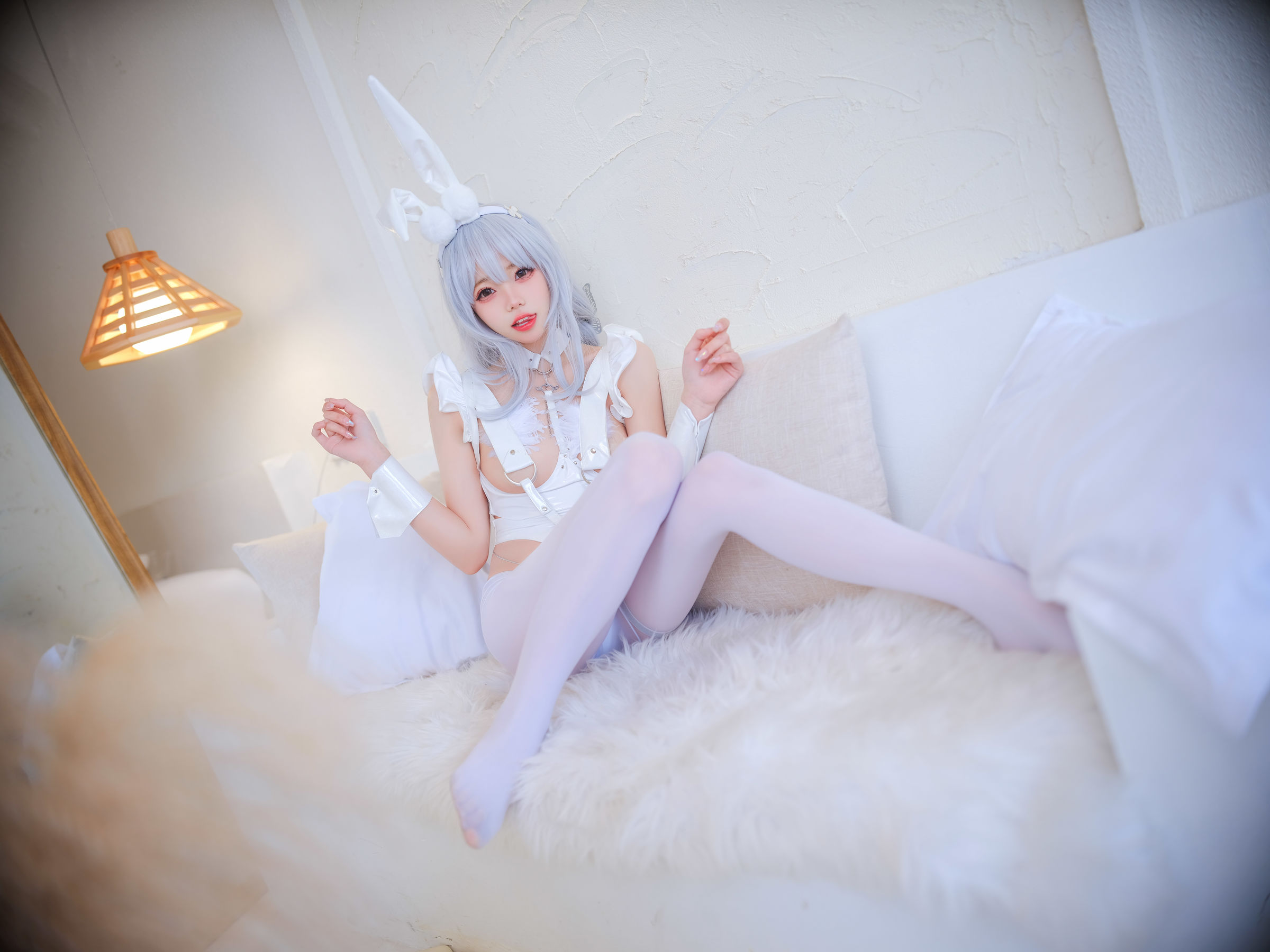 [福利COS] 咬一口兔娘 - 恶毒兔女郎第3张