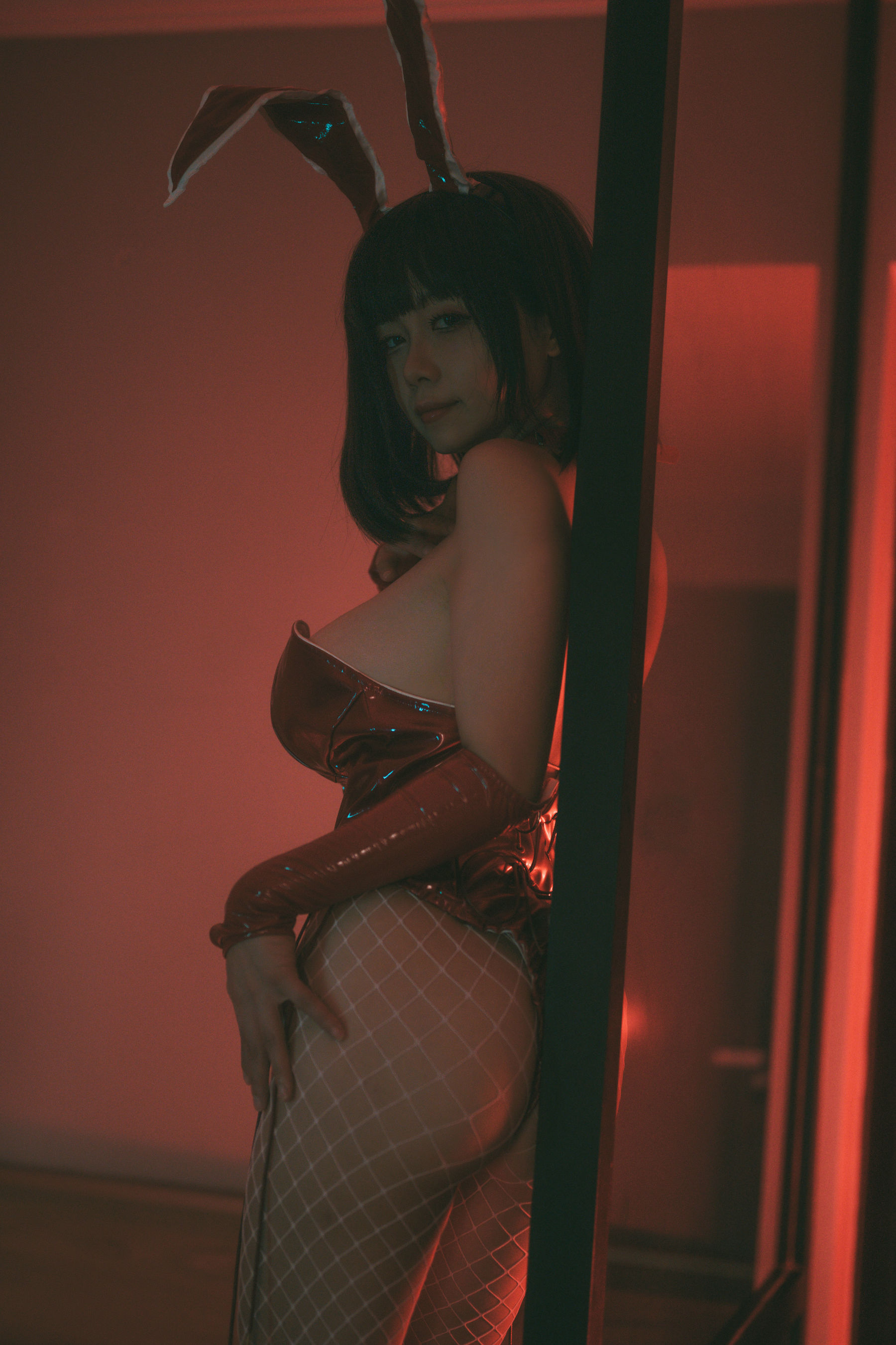 [福利COS] 末夜787 - 红色兔女郎第8张