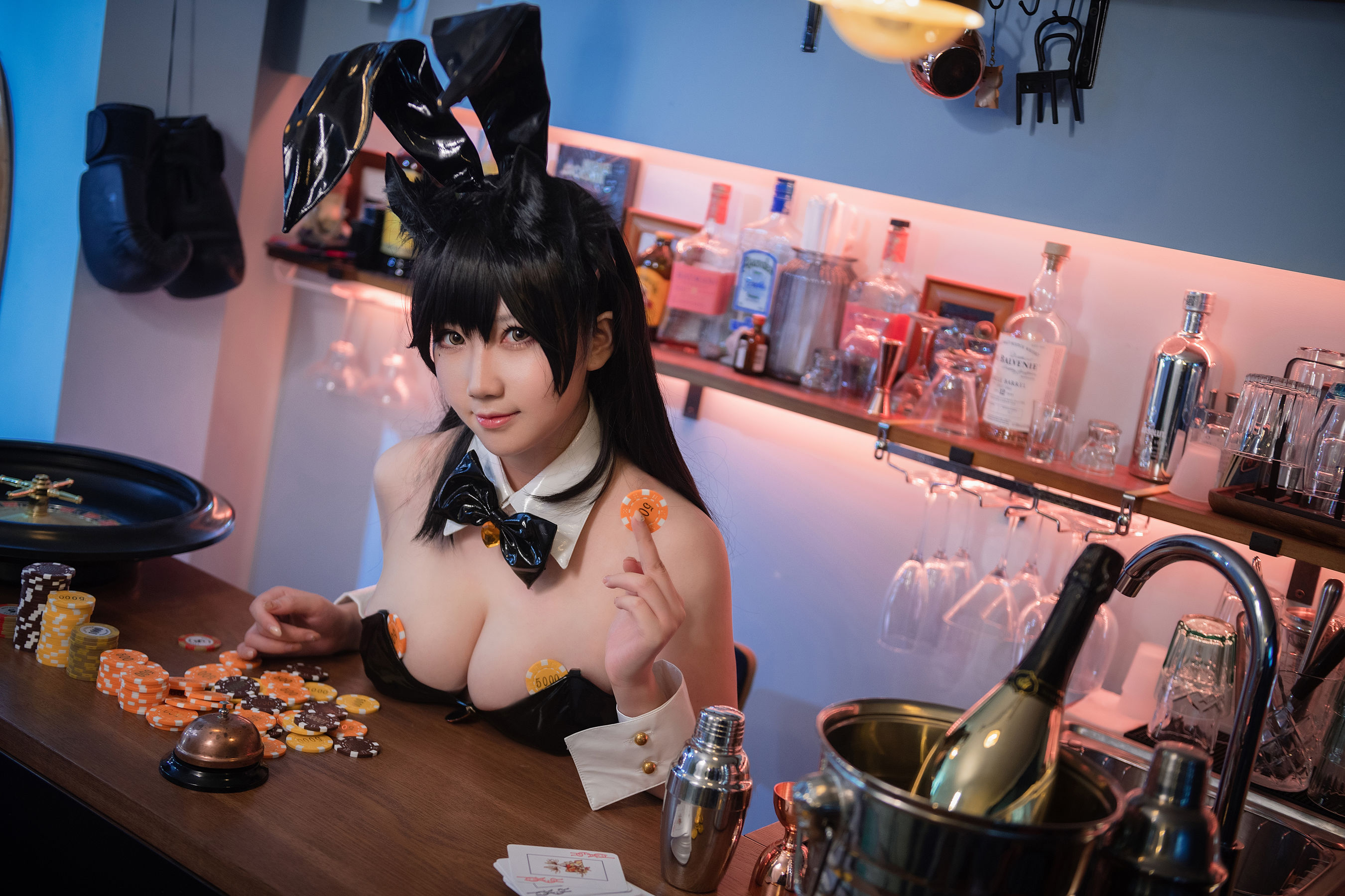 [福利COS] 微肉感萌妹是本末末 - 爱宕兔女郎第10张