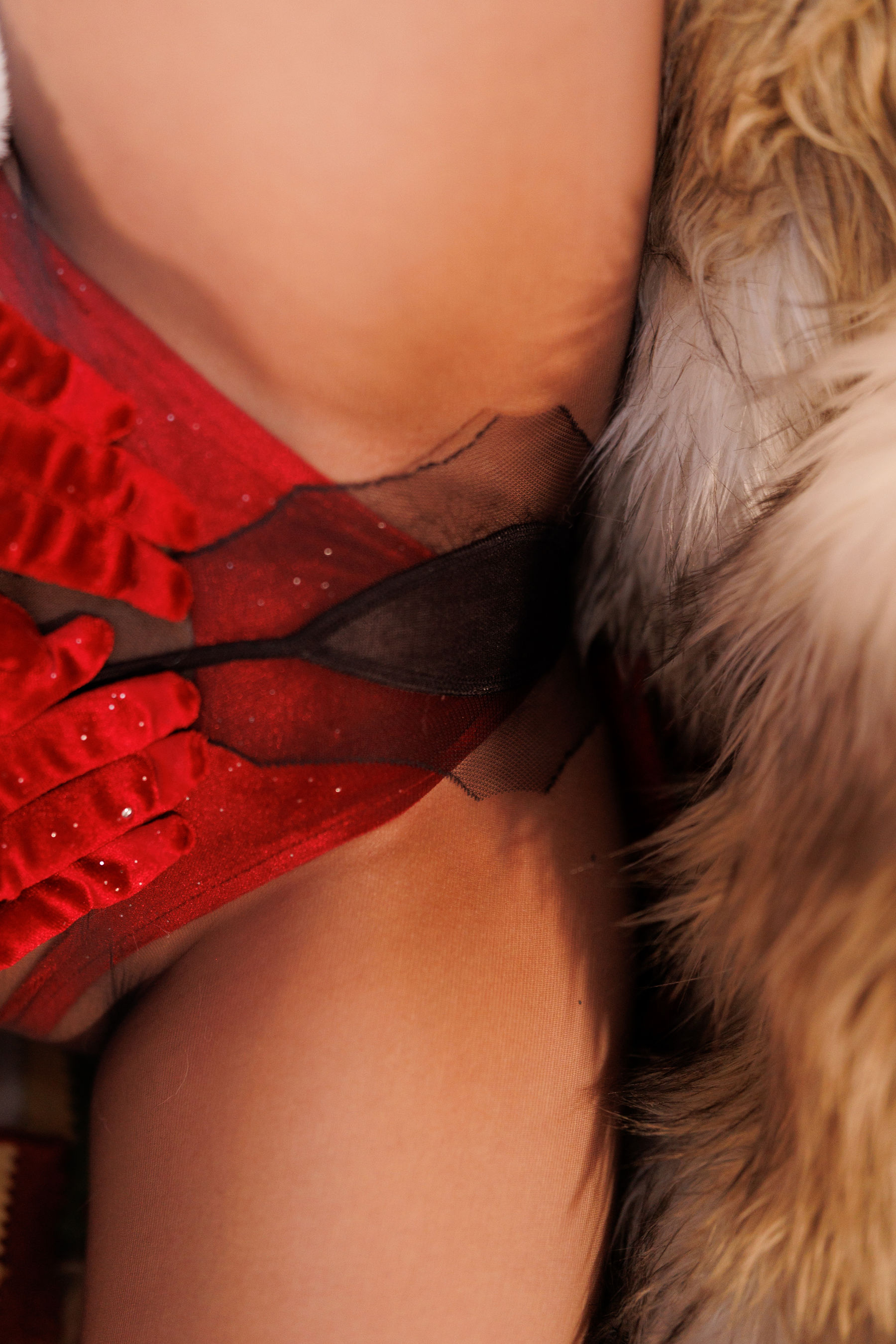 [福利COS] 胡桃猫Kurumineko - 魔女圣诞夜第15张