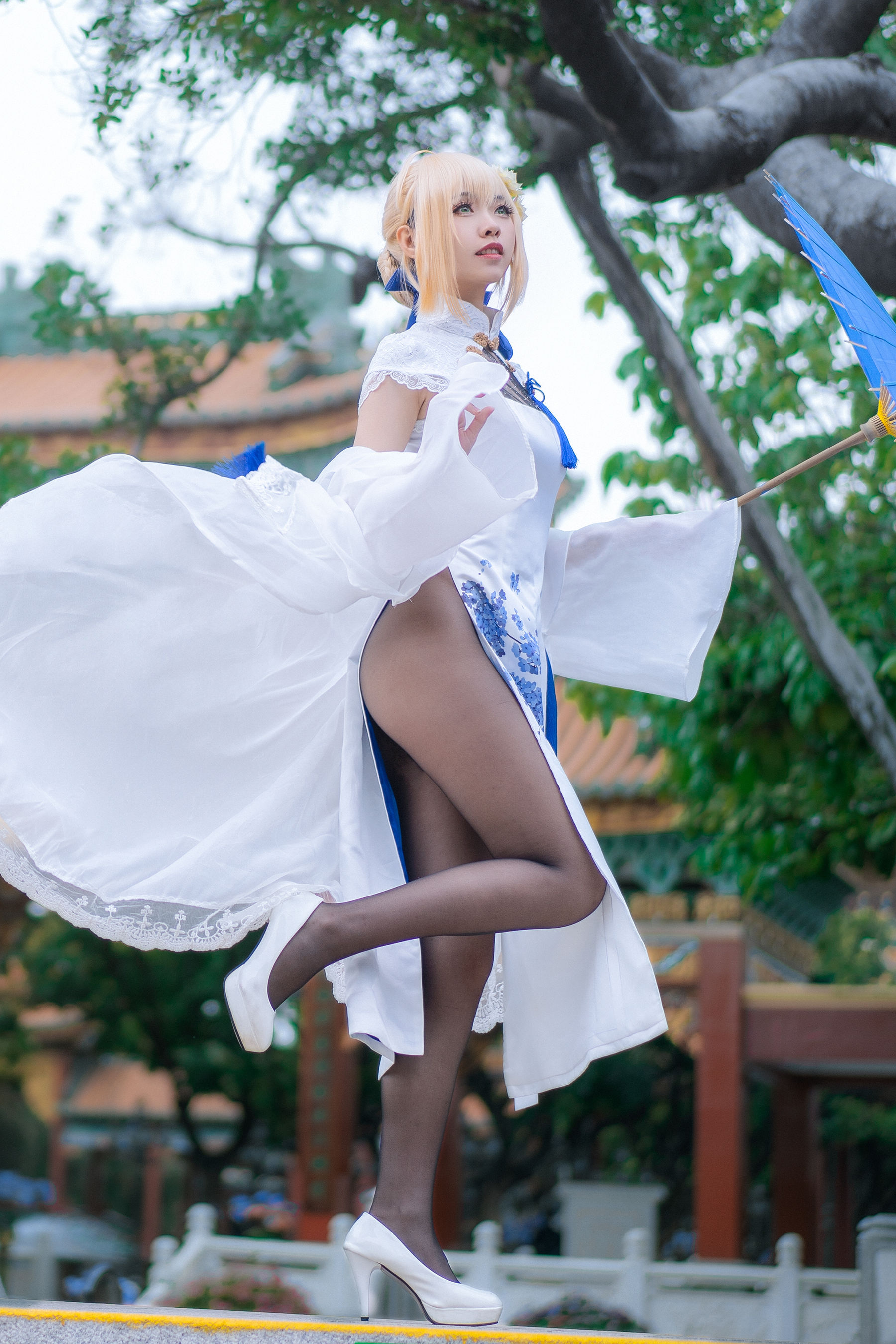 动漫博主大大卷卷小卷 - FGOsaber 四周年旗袍第3张