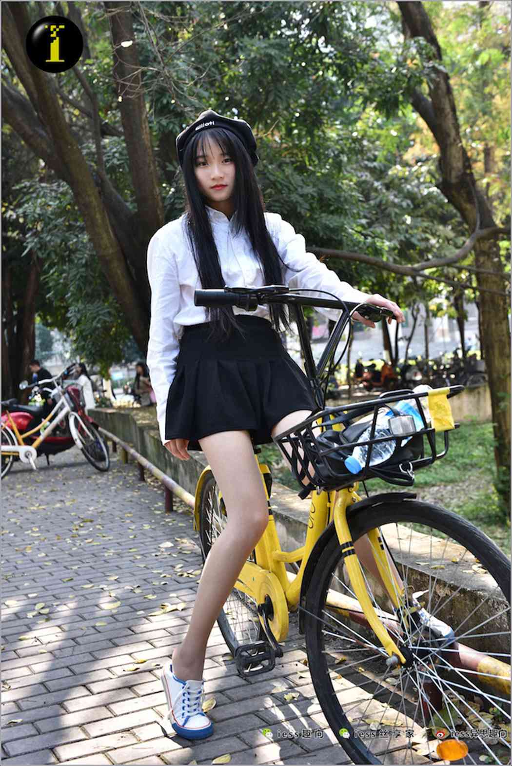 [IESS异思趣向] 普惠集 033 琪琪 16岁的单车少女 在现浏览第3张