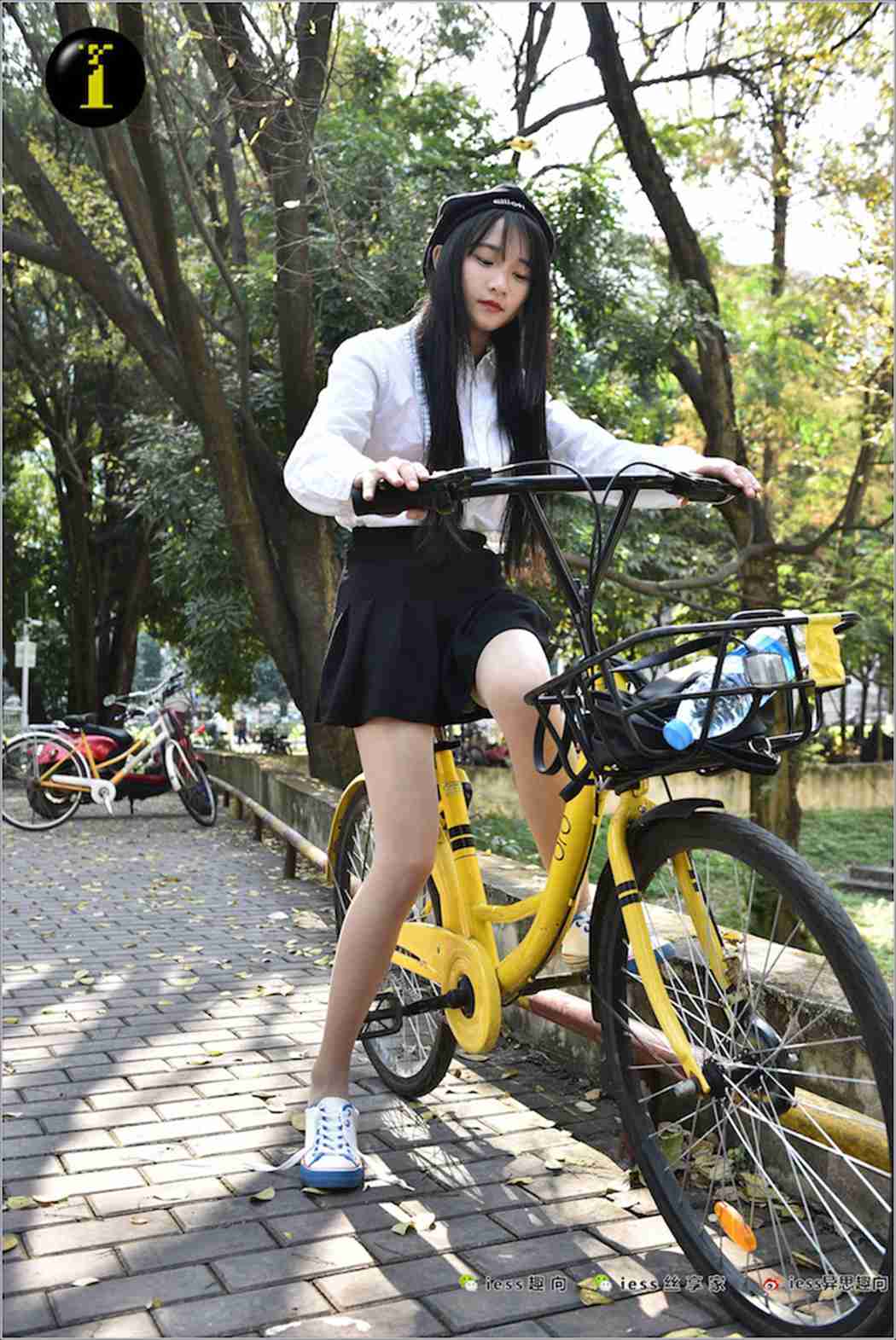 [IESS异思趣向] 普惠集 033 琪琪 16岁的单车少女 在现浏览第13张