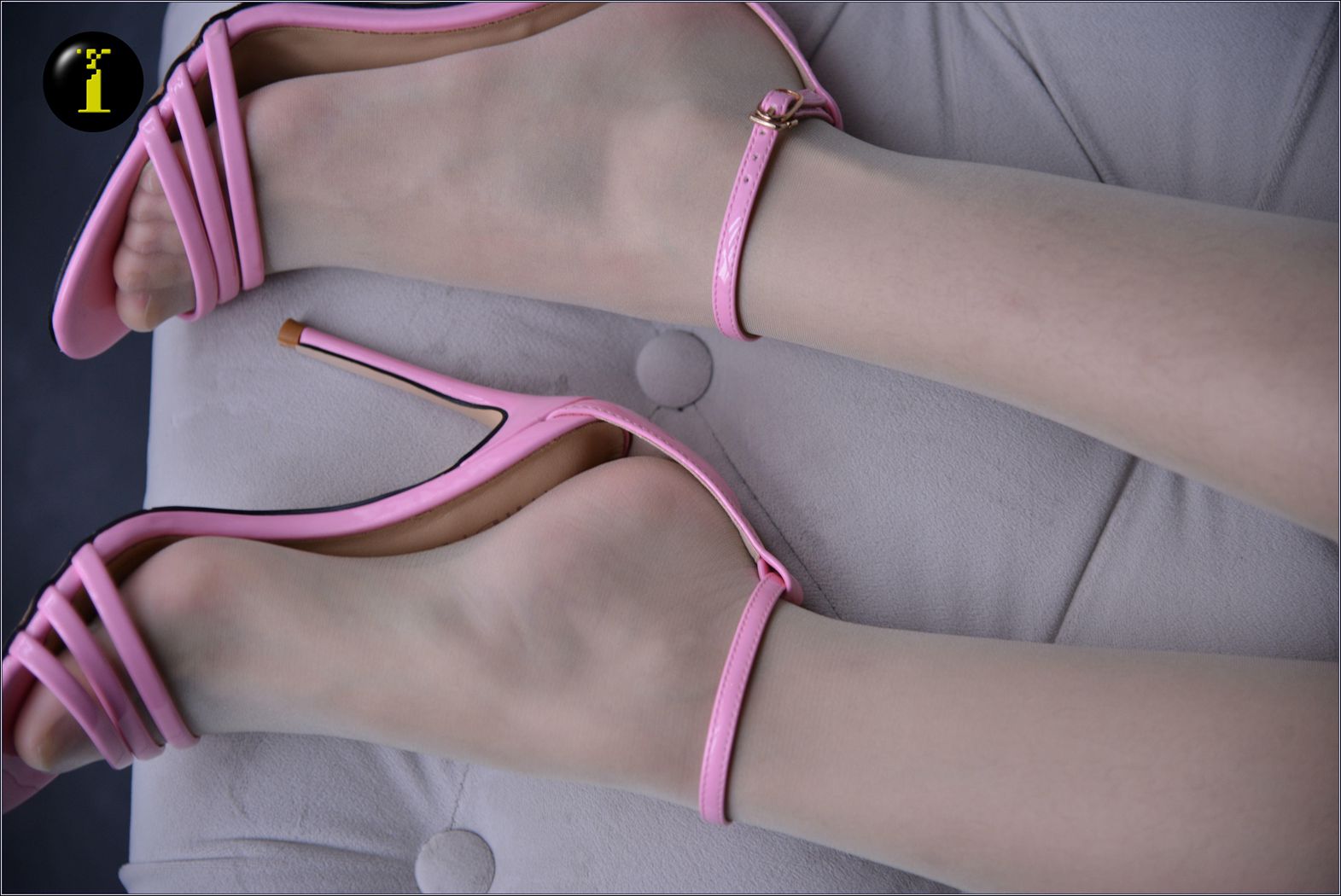 [IESS异思趣向] 普惠集 035-幸子 粉色绑带高跟鞋 在现浏览第7张