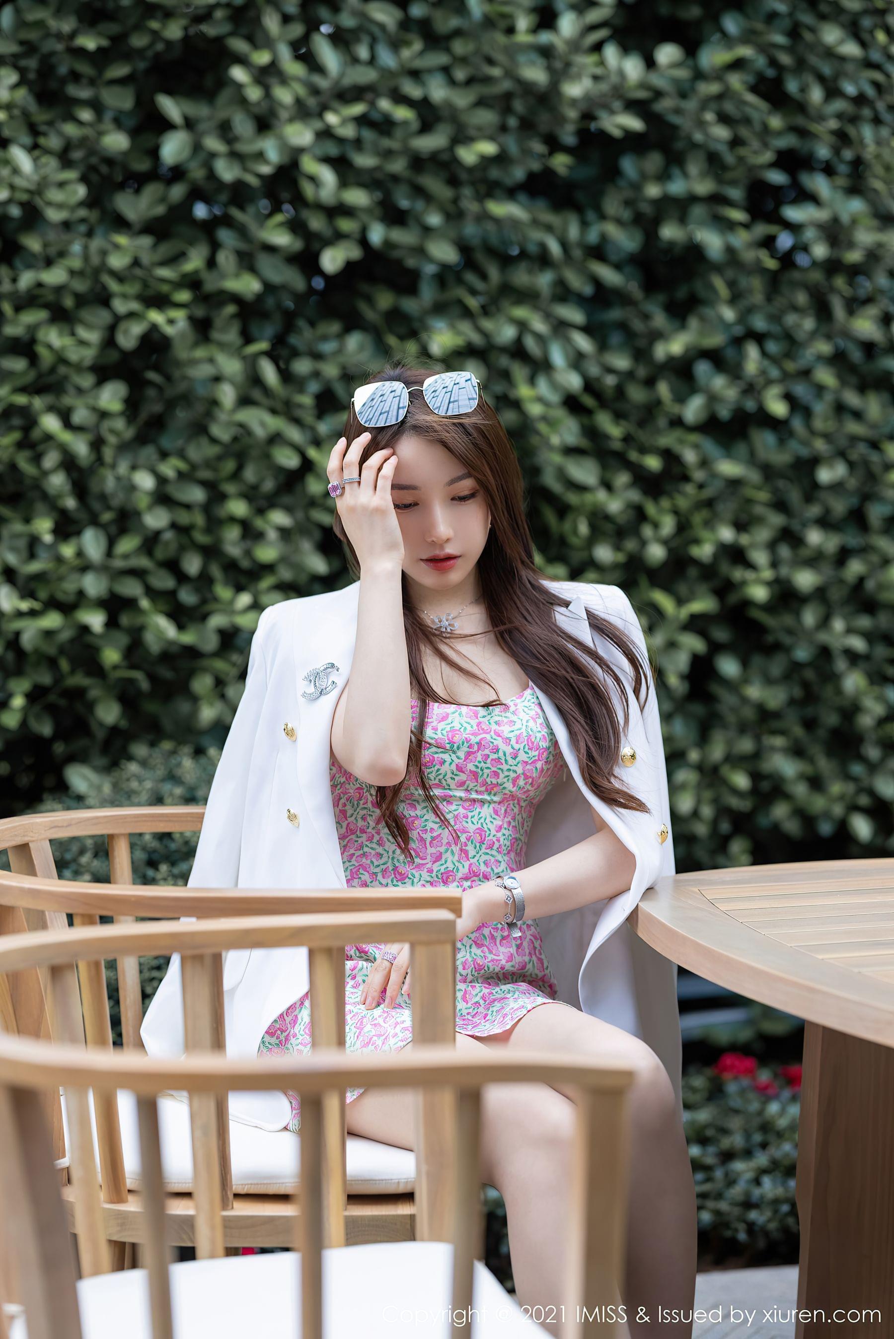 爱蜜社IMiss Vol.597 Lynn刘奕宁第10张