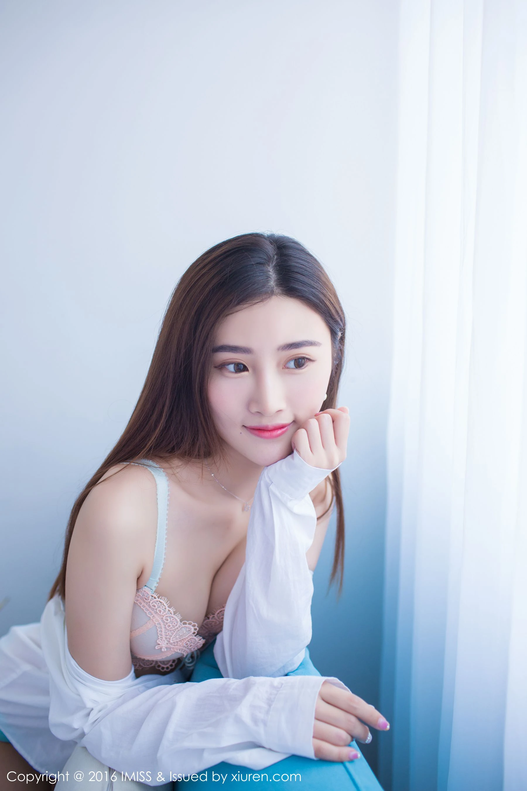 格格污巫《温文尔雅、小家碧玉型美女》 爱蜜社IMiss Vol.135第12张