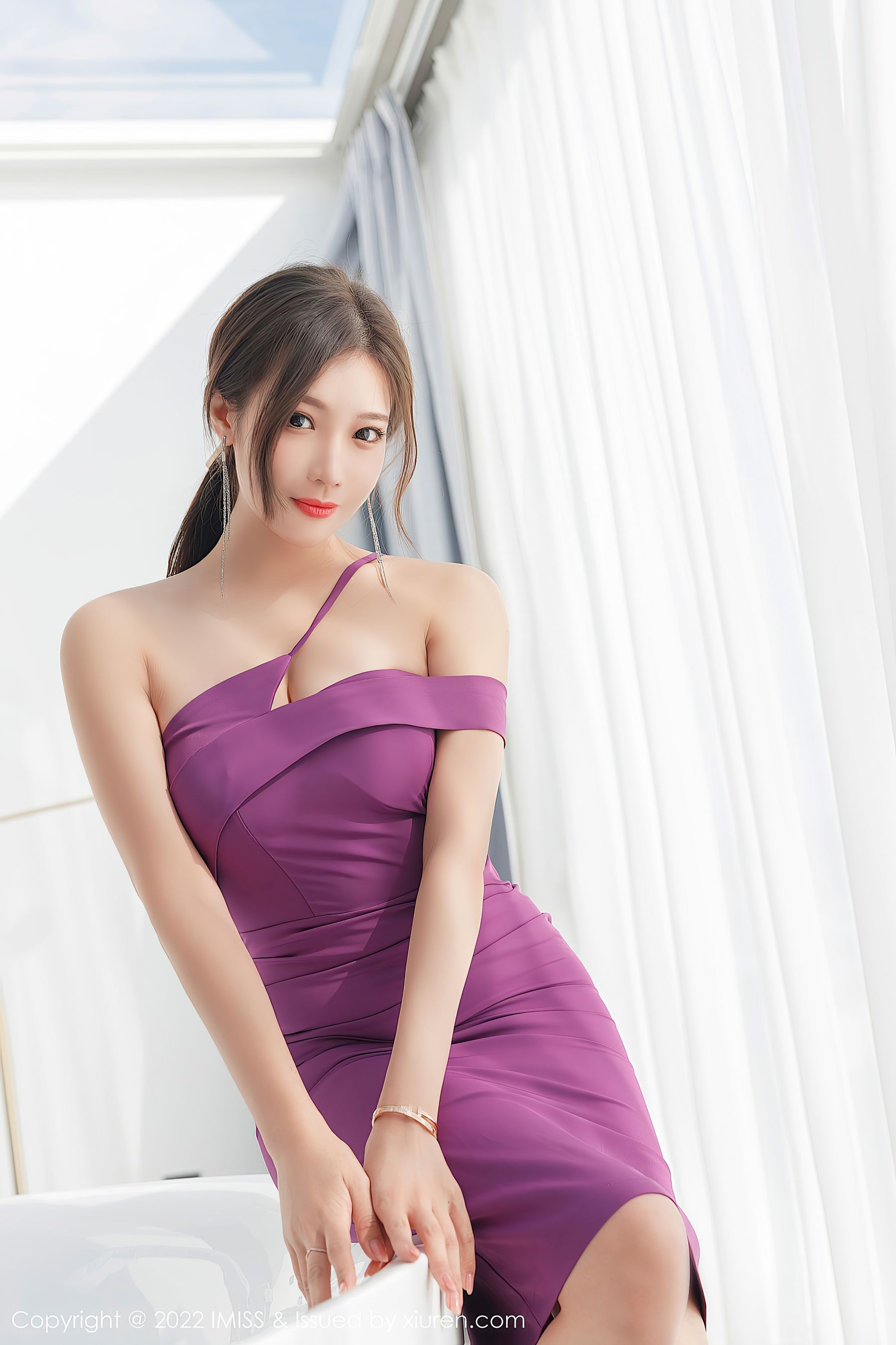 爱蜜社 VOL.675 小狐狸Kathryn 美臀美腿第13张