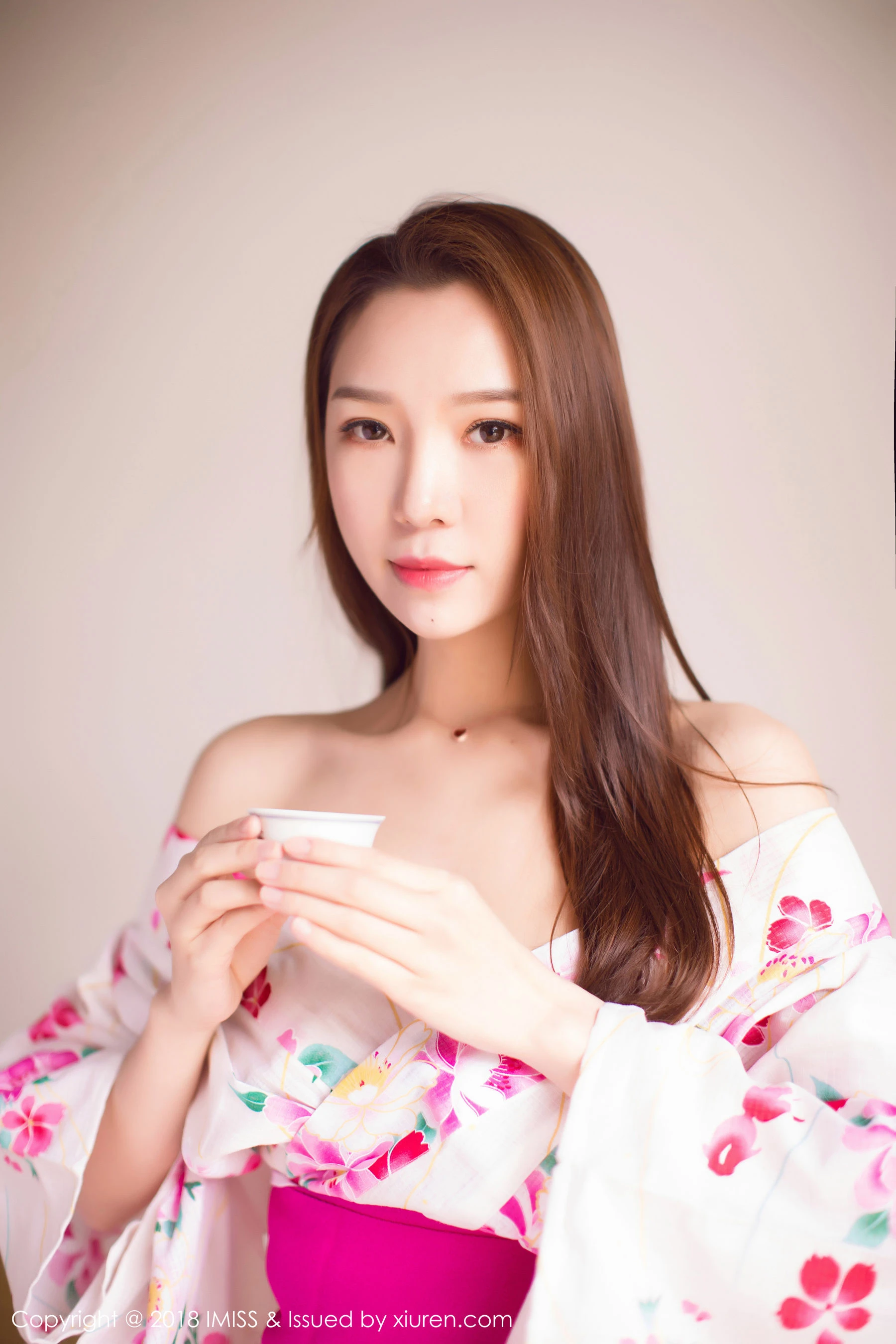 新人模特katrina《首套写真》 爱蜜社IMiss Vol.252第1张