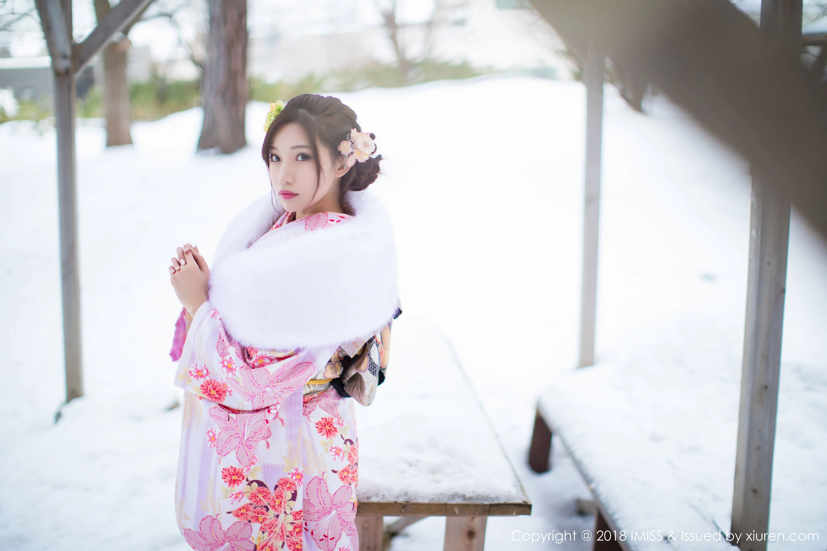  小狐狸Sica《北海道旅拍丝袜》 爱蜜社IMiss Vol.256第10张