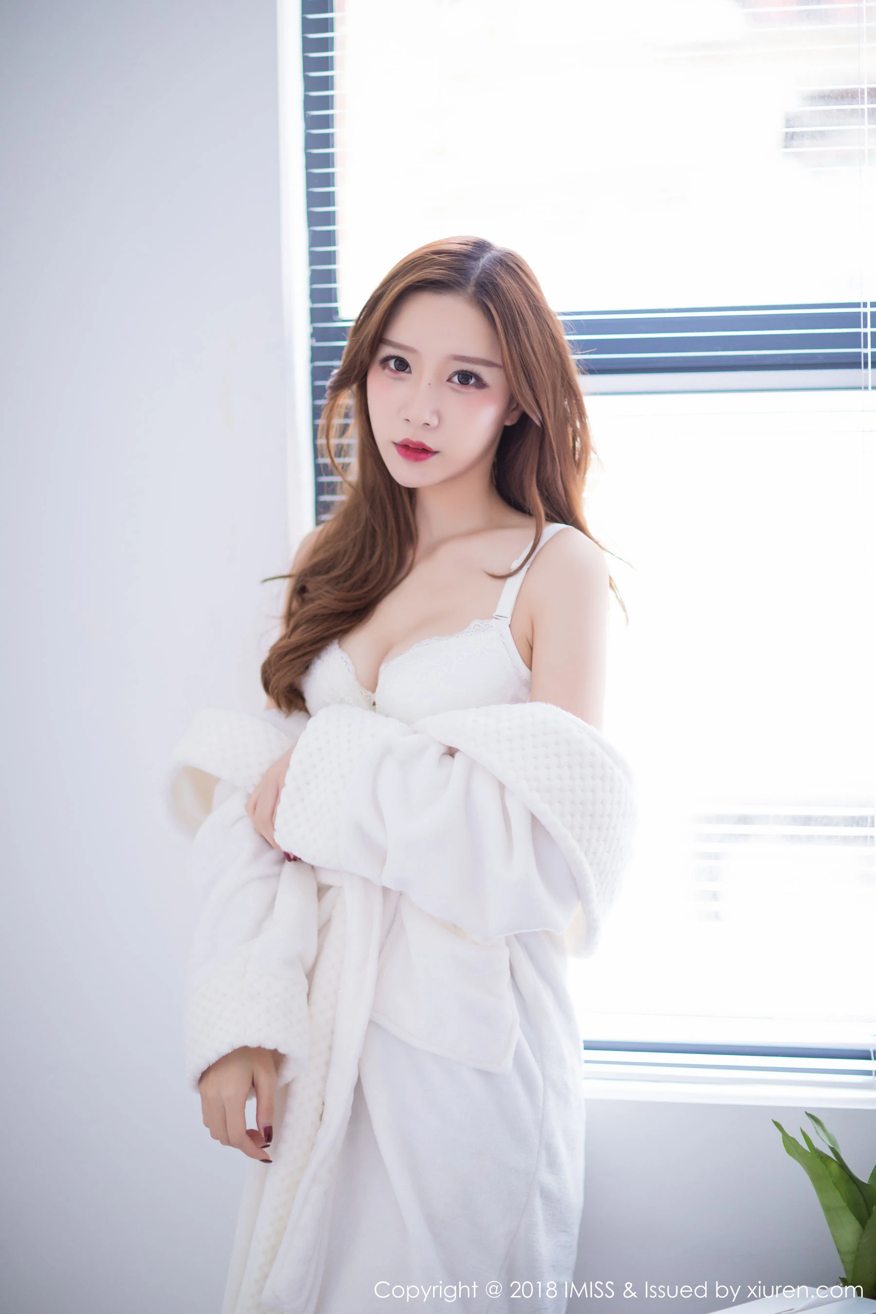 模特小琳《甜美新人》 爱蜜社IMiss Vol.233第11张