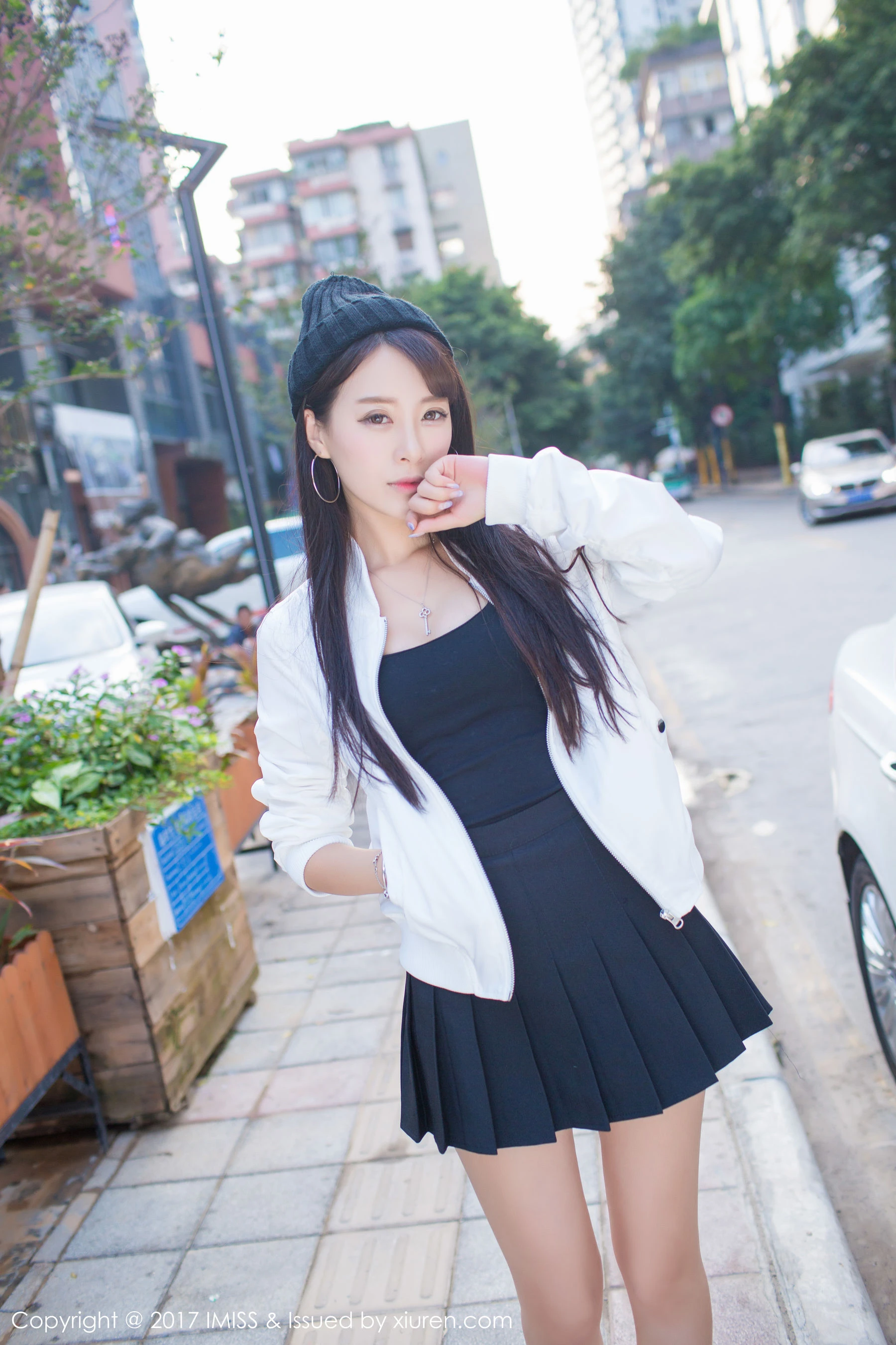 女神@王曼妮好Q街拍系列 爱蜜社 VOL.163第14张