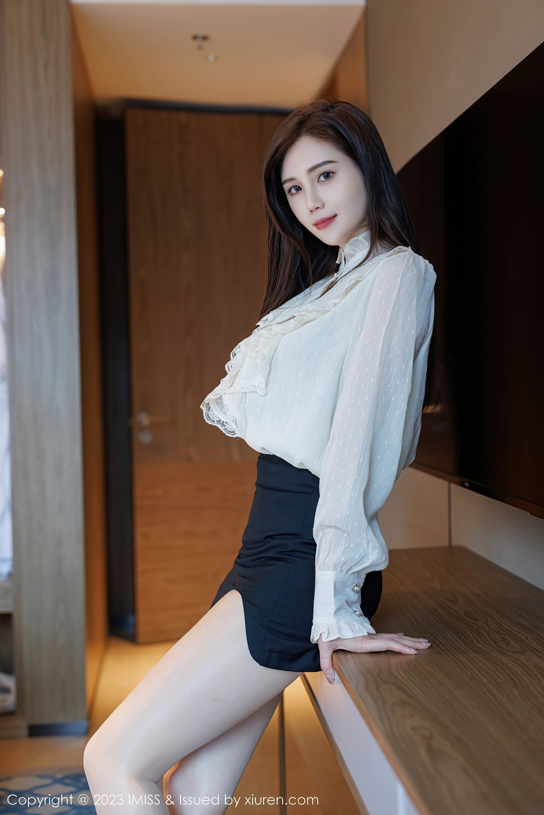  爱蜜社 VOL.722 SISY思 短裙丝袜第11张