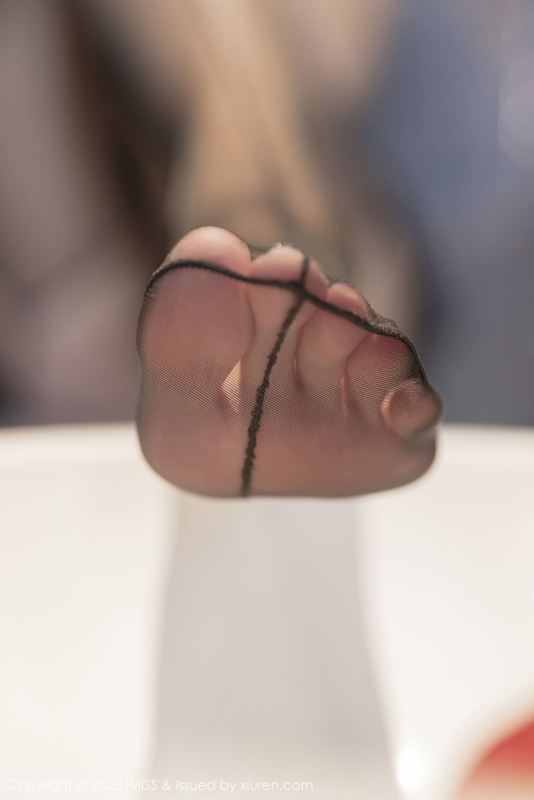 爱蜜社 VOL.723 杨紫嫣candy 黑丝美腿第7张