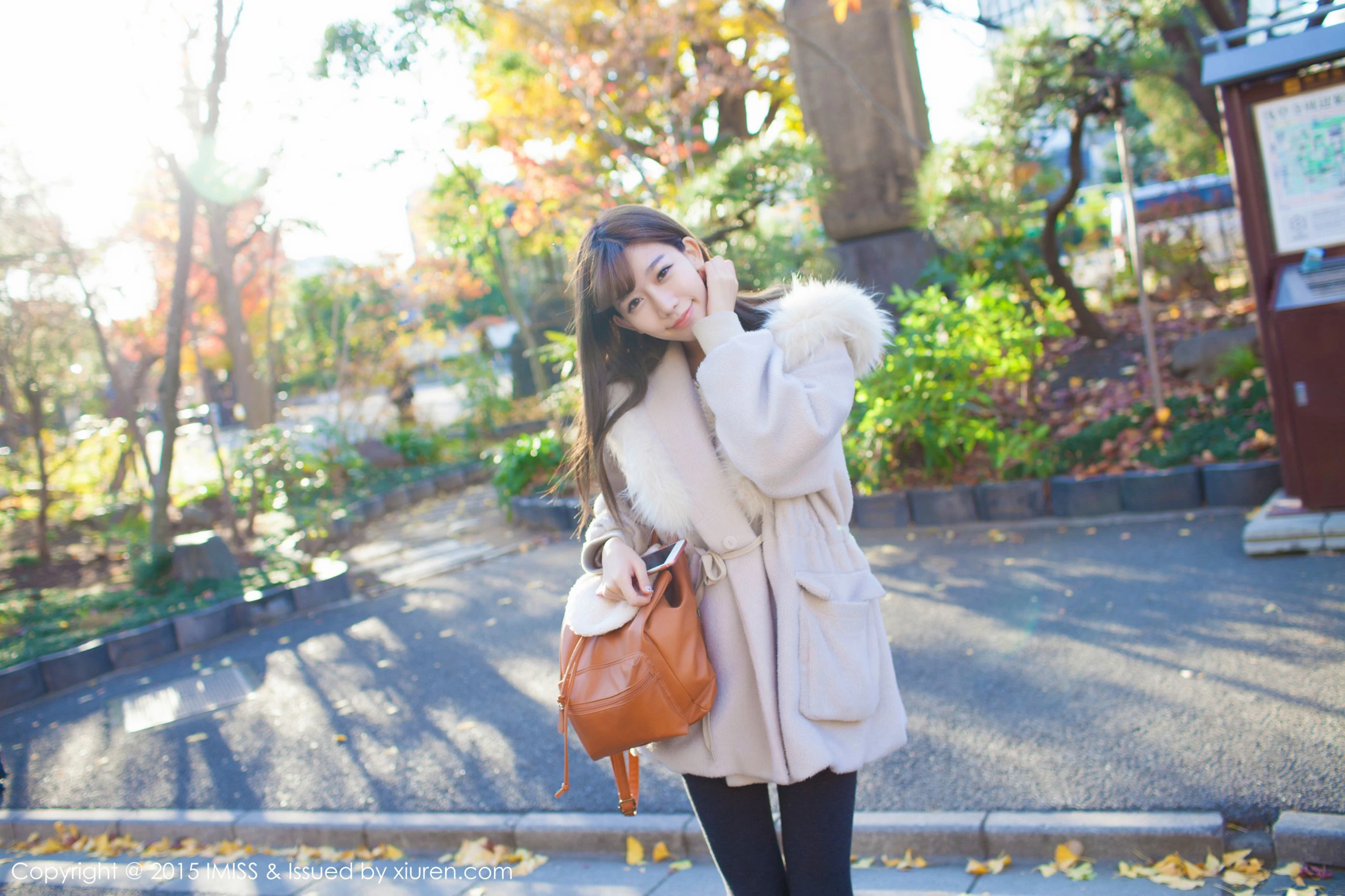 网红陈潇《日本之旅街拍》 爱蜜社IMiss Vol.010第2张