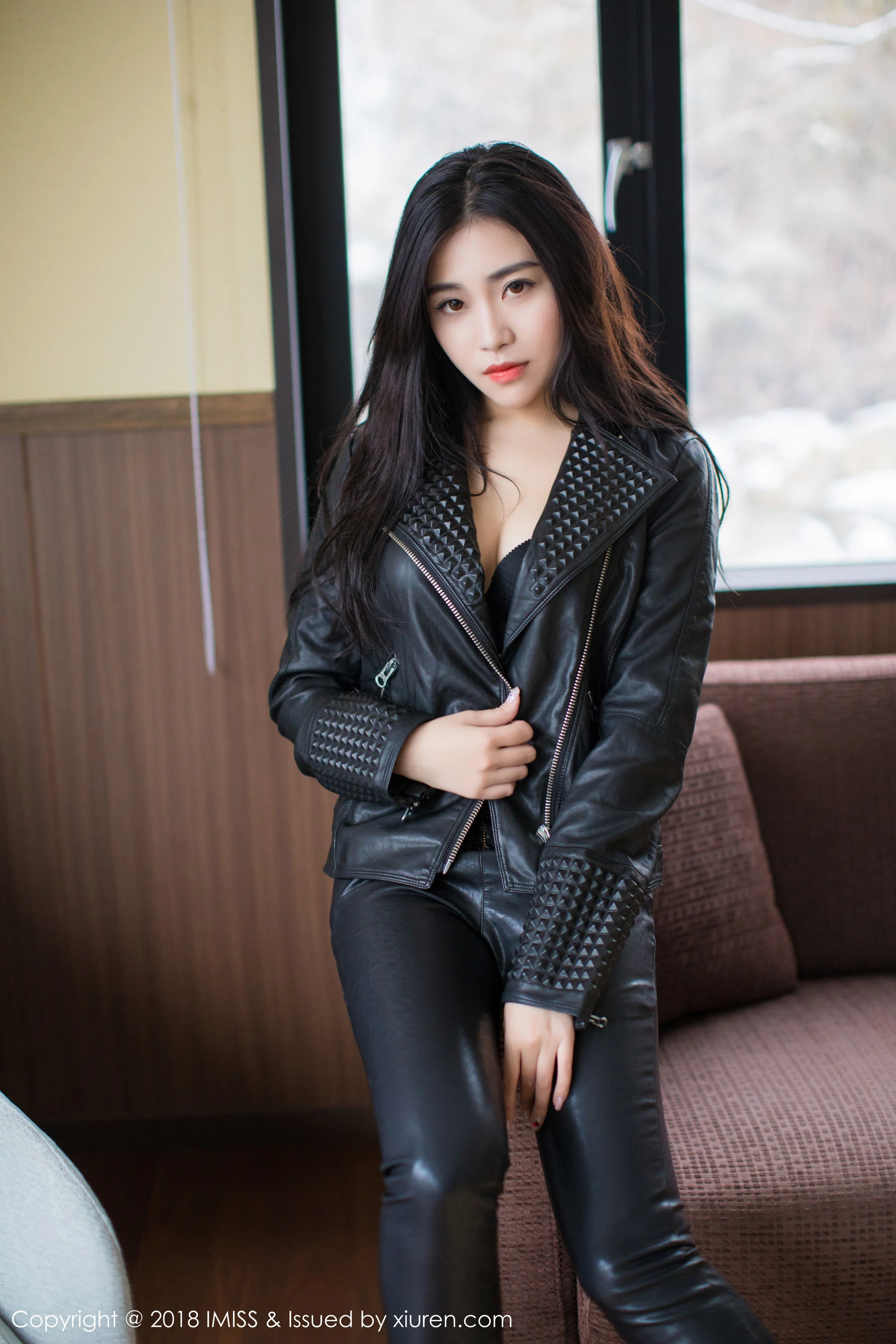 许诺Sabrina《北海道旅拍》 爱蜜社IMiss Vol.213第2张