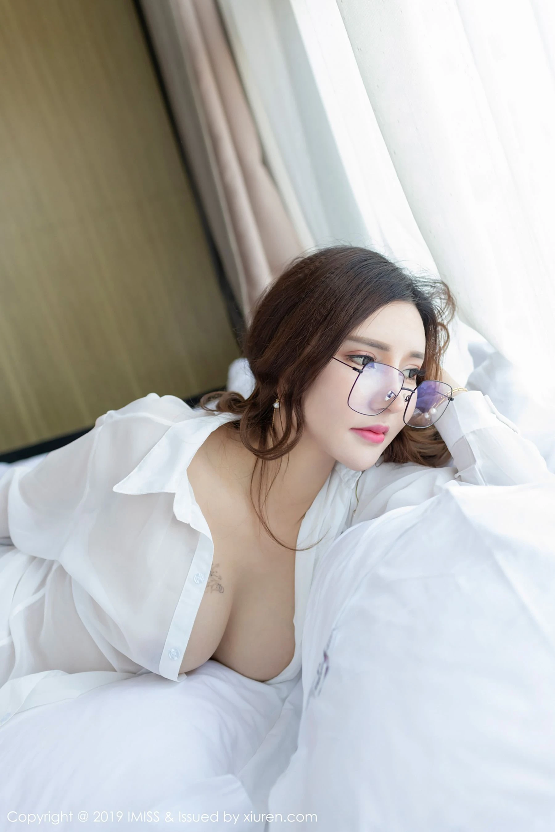  爱蜜社IMiss Vol.323 雅雅Yaya第10张