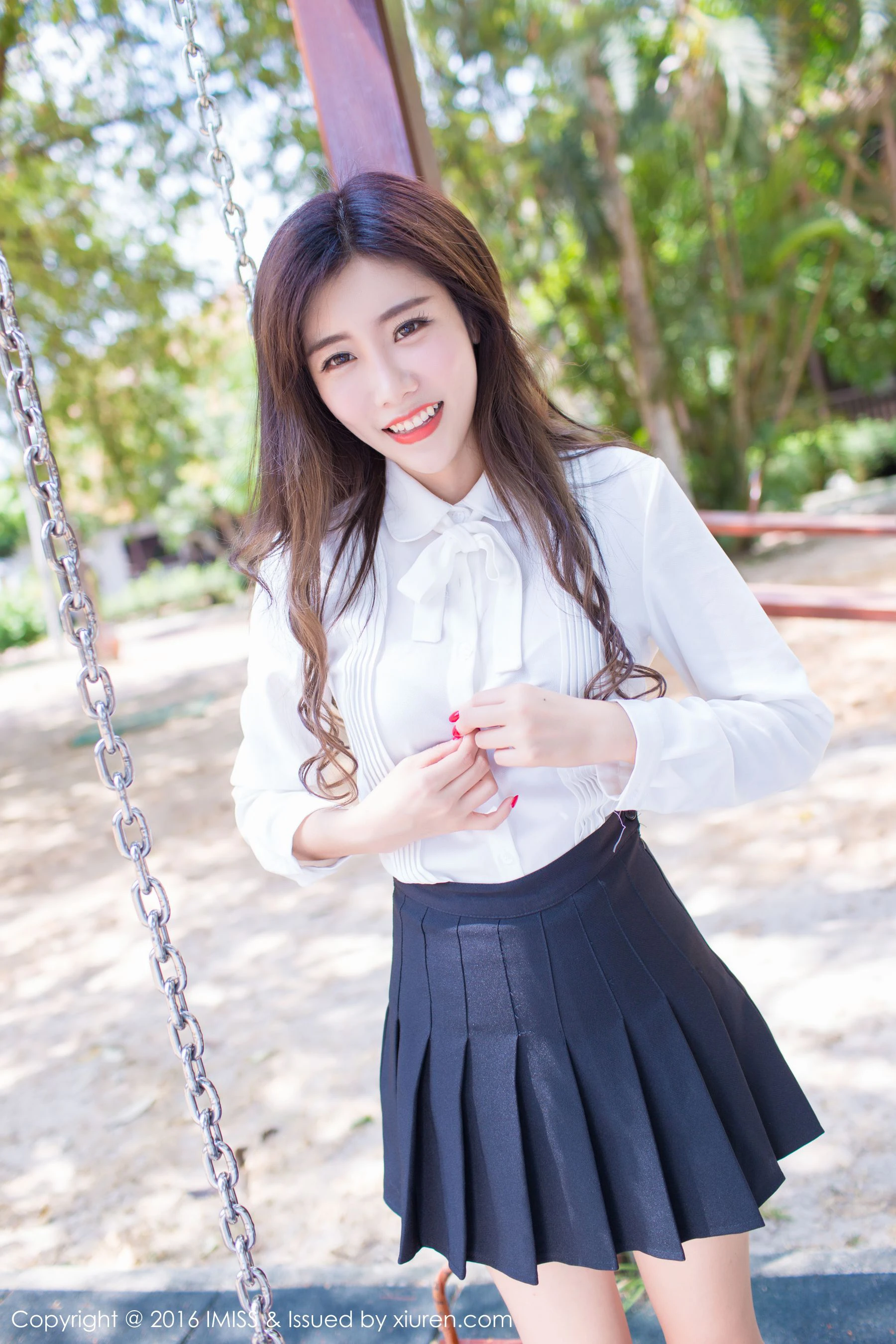 程小烦不烦《性感比基尼和白衬衫+短裙》 爱蜜社IMiss Vol.089第15张