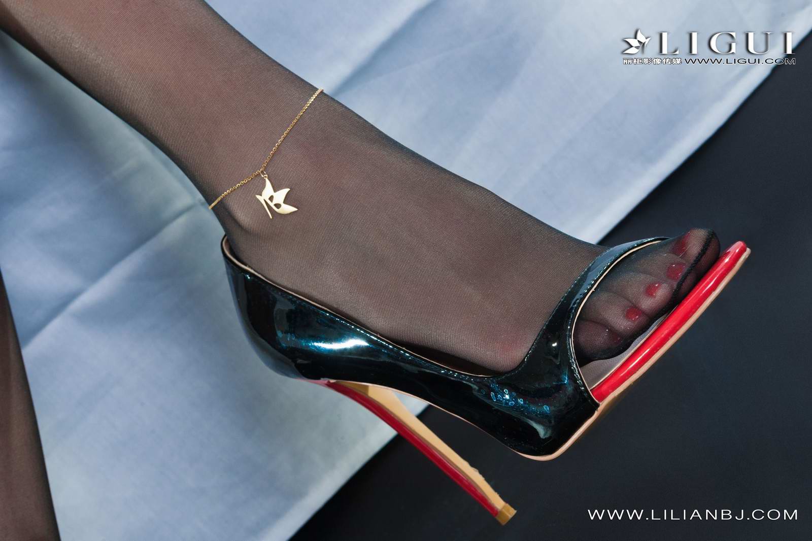 Ligui丽柜 2022.02.07 《职场艳遇》乘乘第8张