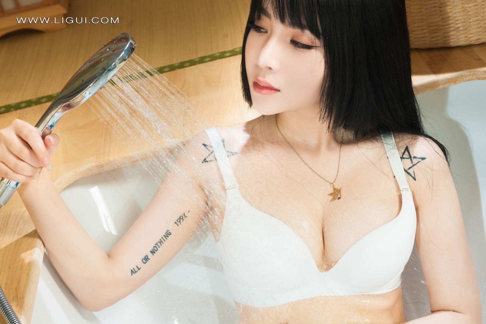 Ligui丽柜 2022.04.02《玉脂丝滑》小七第7张