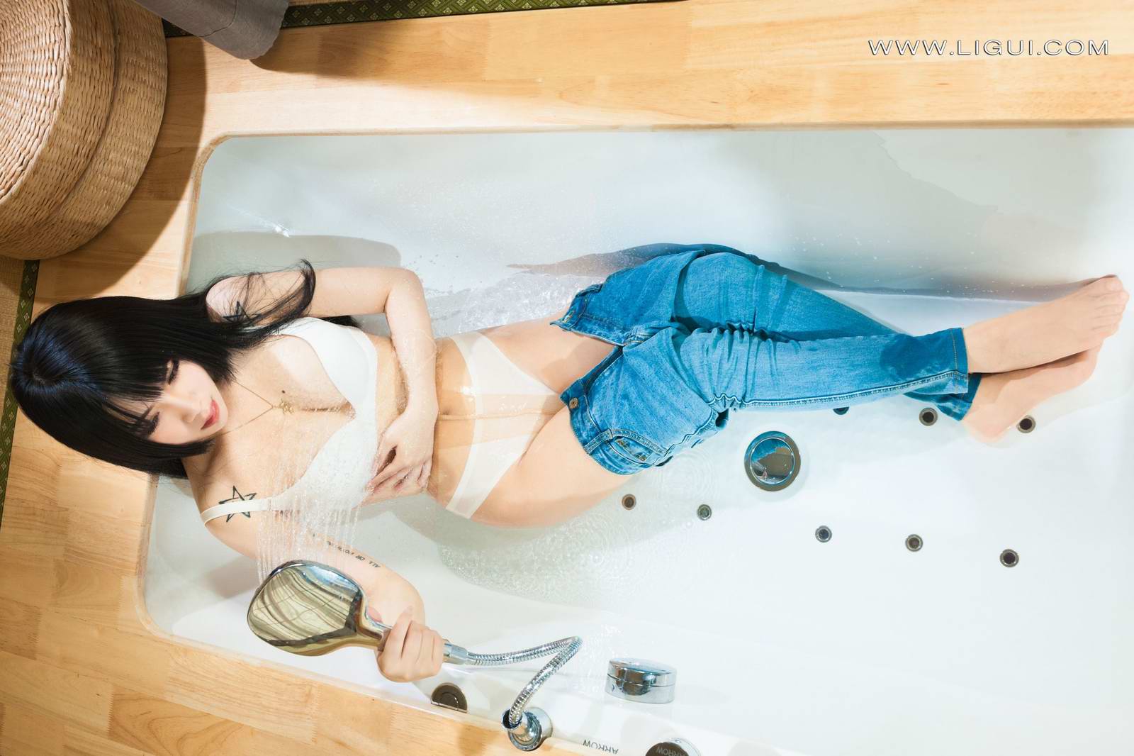Ligui丽柜 2022.04.02《玉脂丝滑》小七第6张