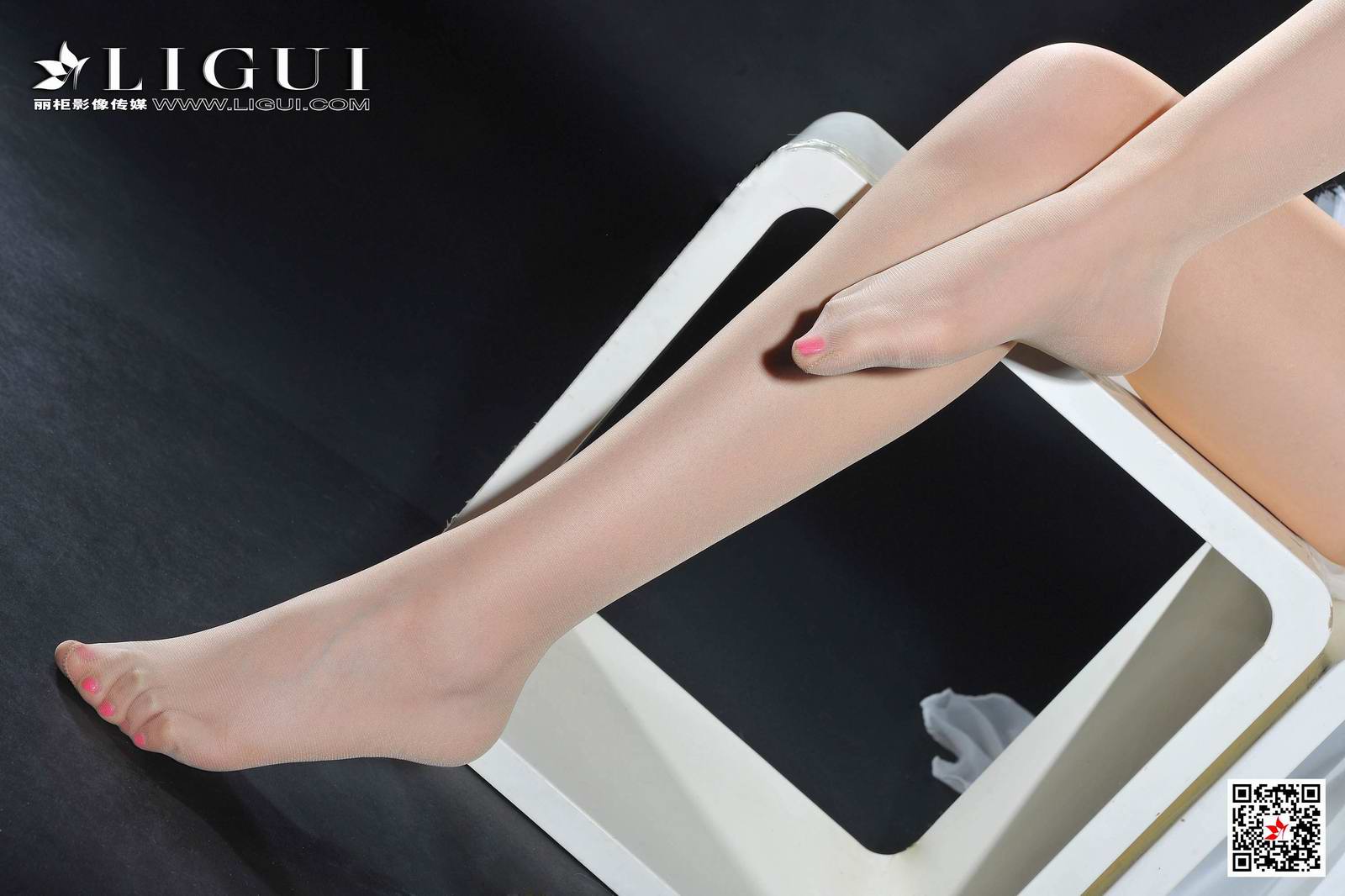 Ligui丽柜  2020.05.24 网络丽人 Model 菲菲第21张