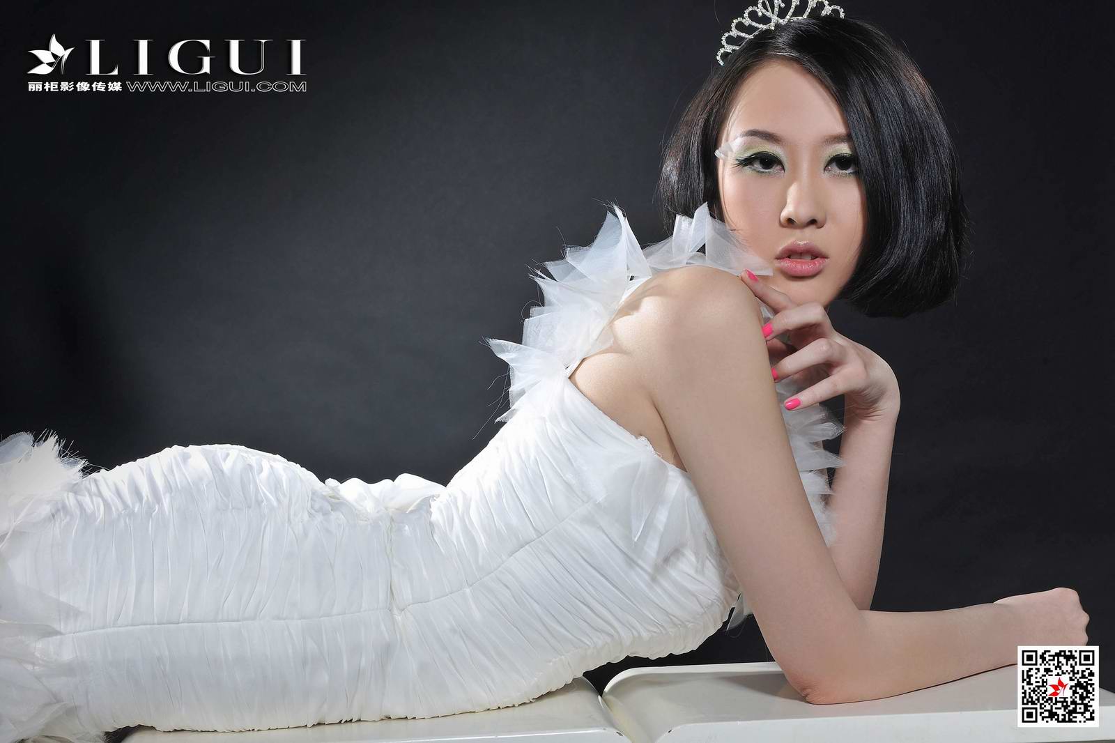 Ligui丽柜  2020.05.24 网络丽人 Model 菲菲第8张