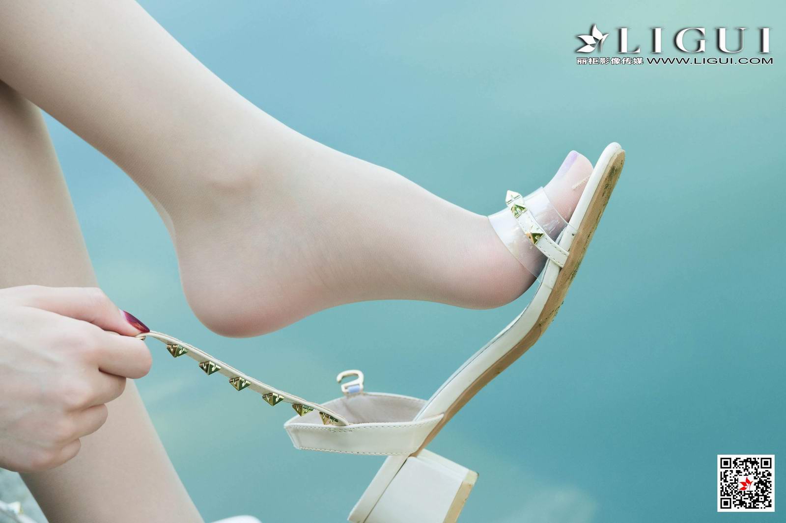 Ligui丽柜 2020.08.03《金池荡尤莲》兔子第4张