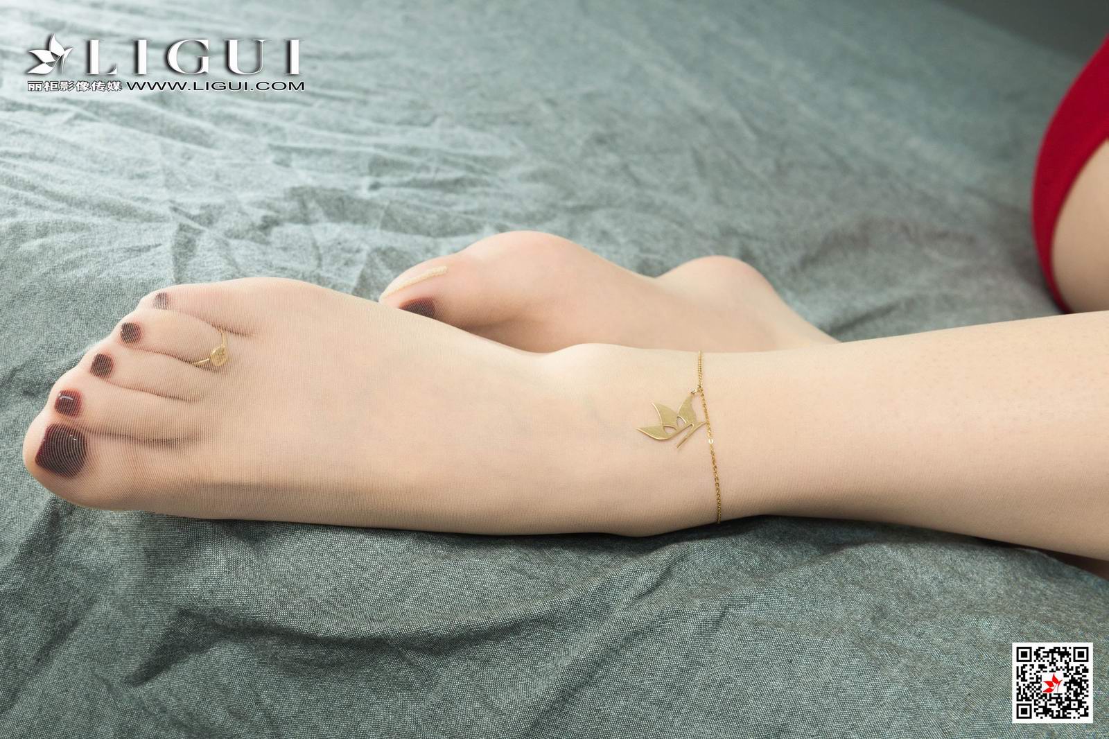 Ligui丽柜 2020.08.14《双生花》の 柔美肌香唇趾第20张