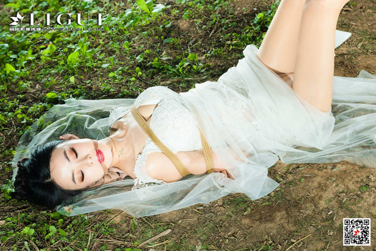 Ligui丽柜 2020.10.16《郊野无助的挣扎》白雪第4张