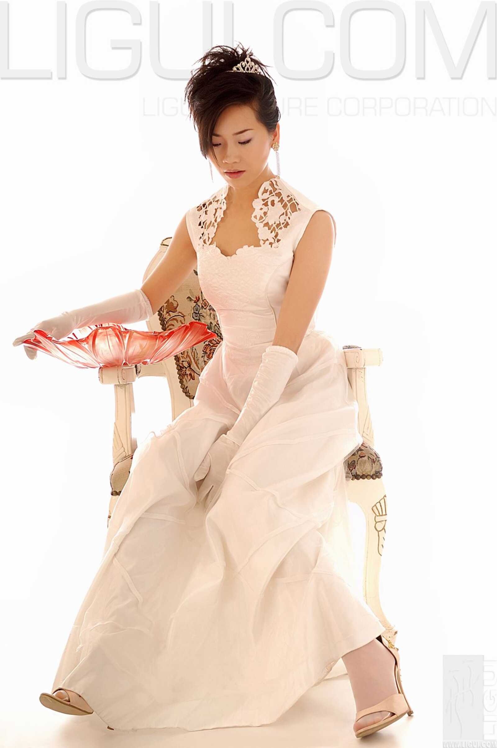 [丽柜LiGui] Model 海伦《玉足榨汁機》丝足写真集图第13张