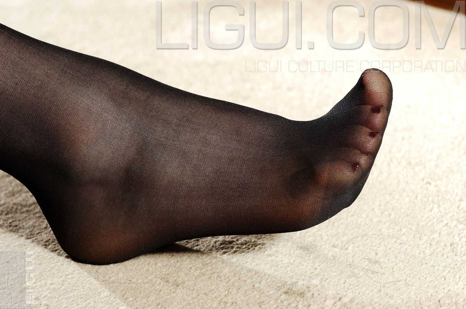 [丽柜LiGui] Model 慕子《蓝色精灵》丝足写真图片第1张