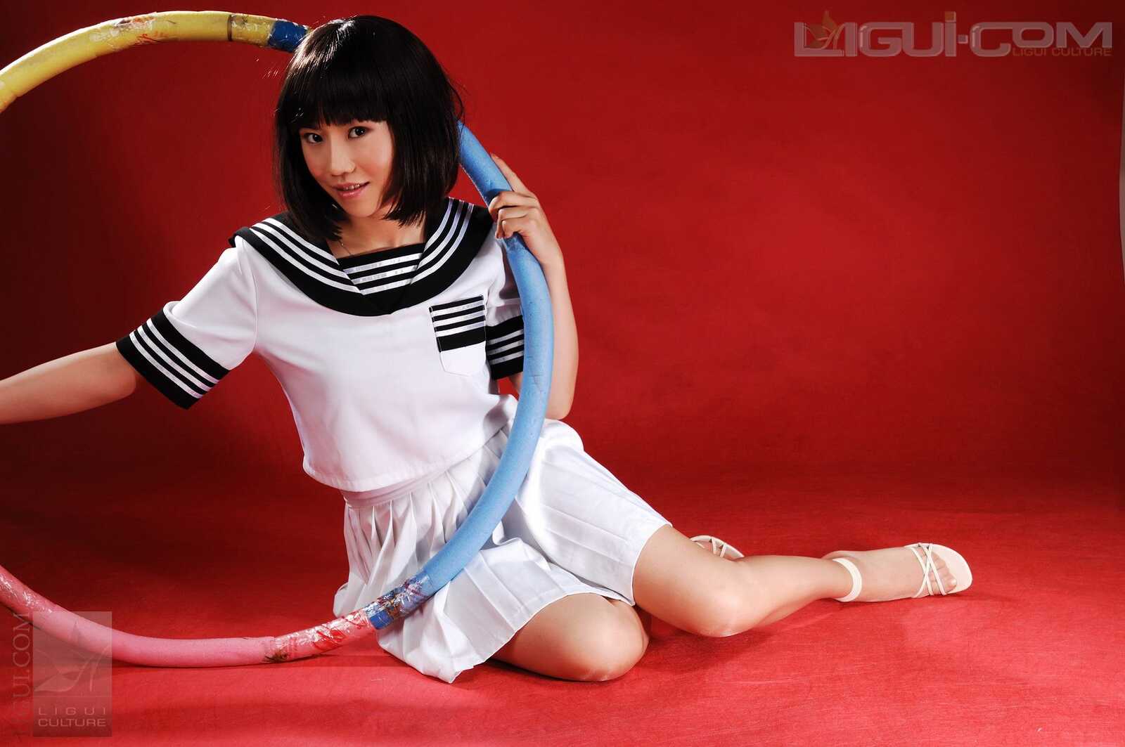 Model 由美《可爱学生妹锻炼时秀丝袜》 [丽柜Li第2张