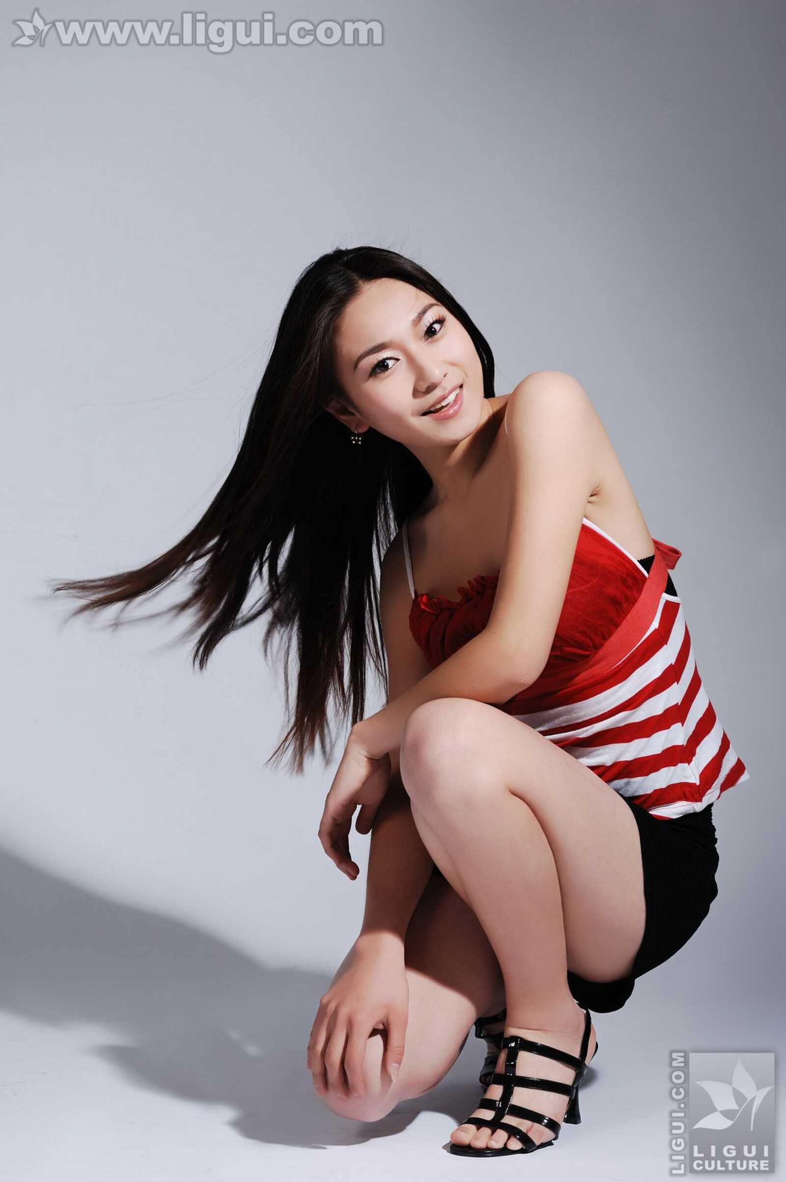 Model 唐静《健身女教练的幸福生活》 [丽柜LiGui第7张