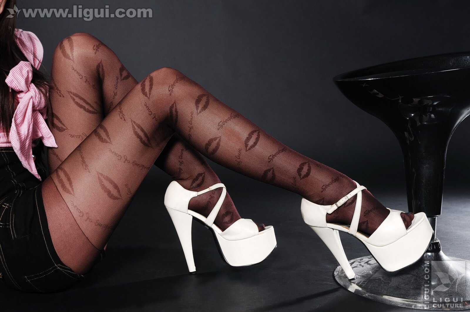 Model 孙跃《性感迷人的丝袜》 [丽柜LiGui] 美腿玉第11张