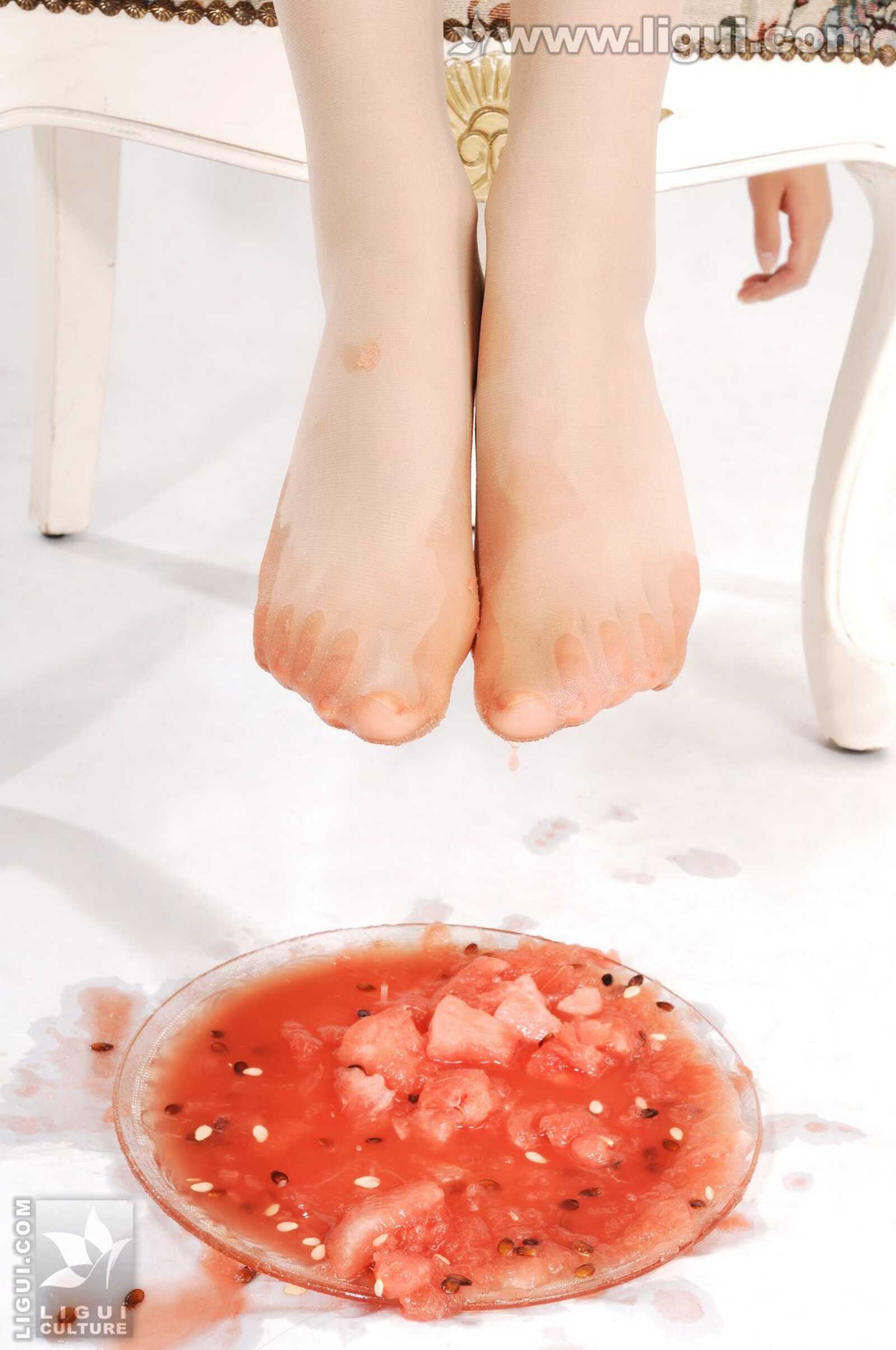 Model 伊园《甜美丝足炸出的西瓜汁》 [丽柜LiGui第3张