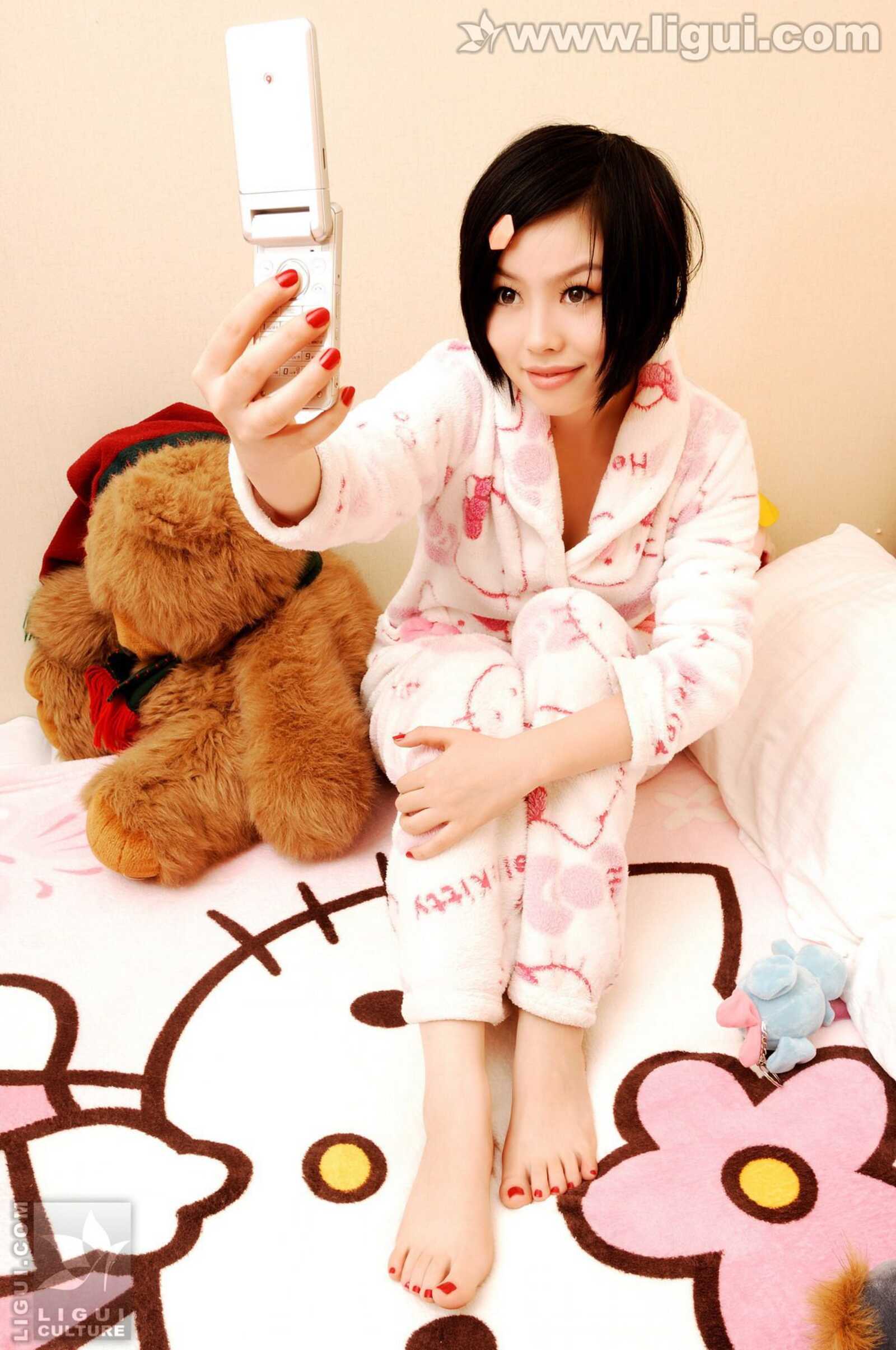 Model 幕子《可爱睡衣美足秀》 [丽柜LiGui] 丝袜美第2张