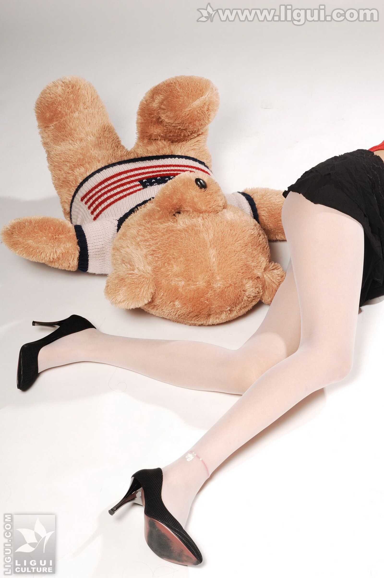 Model 梦娜《性感学生诱惑白丝》 [丽柜LiGui] 丝袜第8张