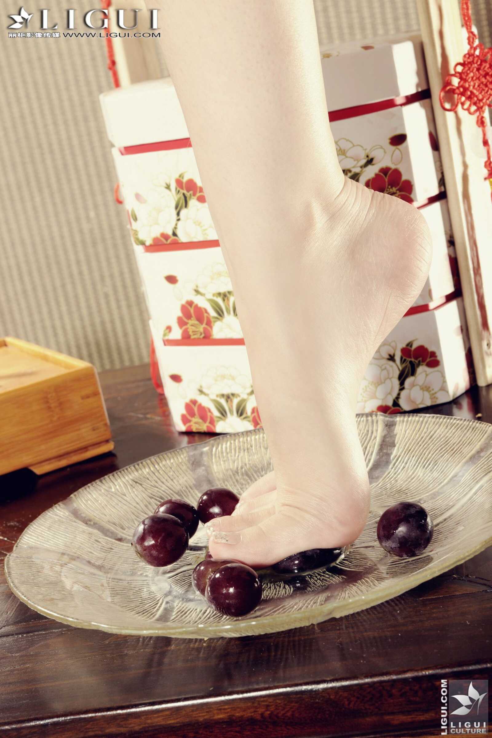 Model 英子、Vicky《中秋月儿圆》 上下合集 [丽柜第4张