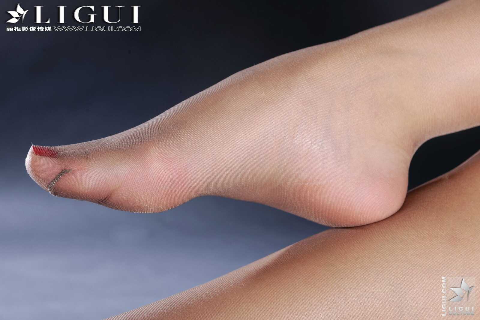 Model 思玉《俏丽女警》 [丽柜LiGui] 美腿玉足写真第7张