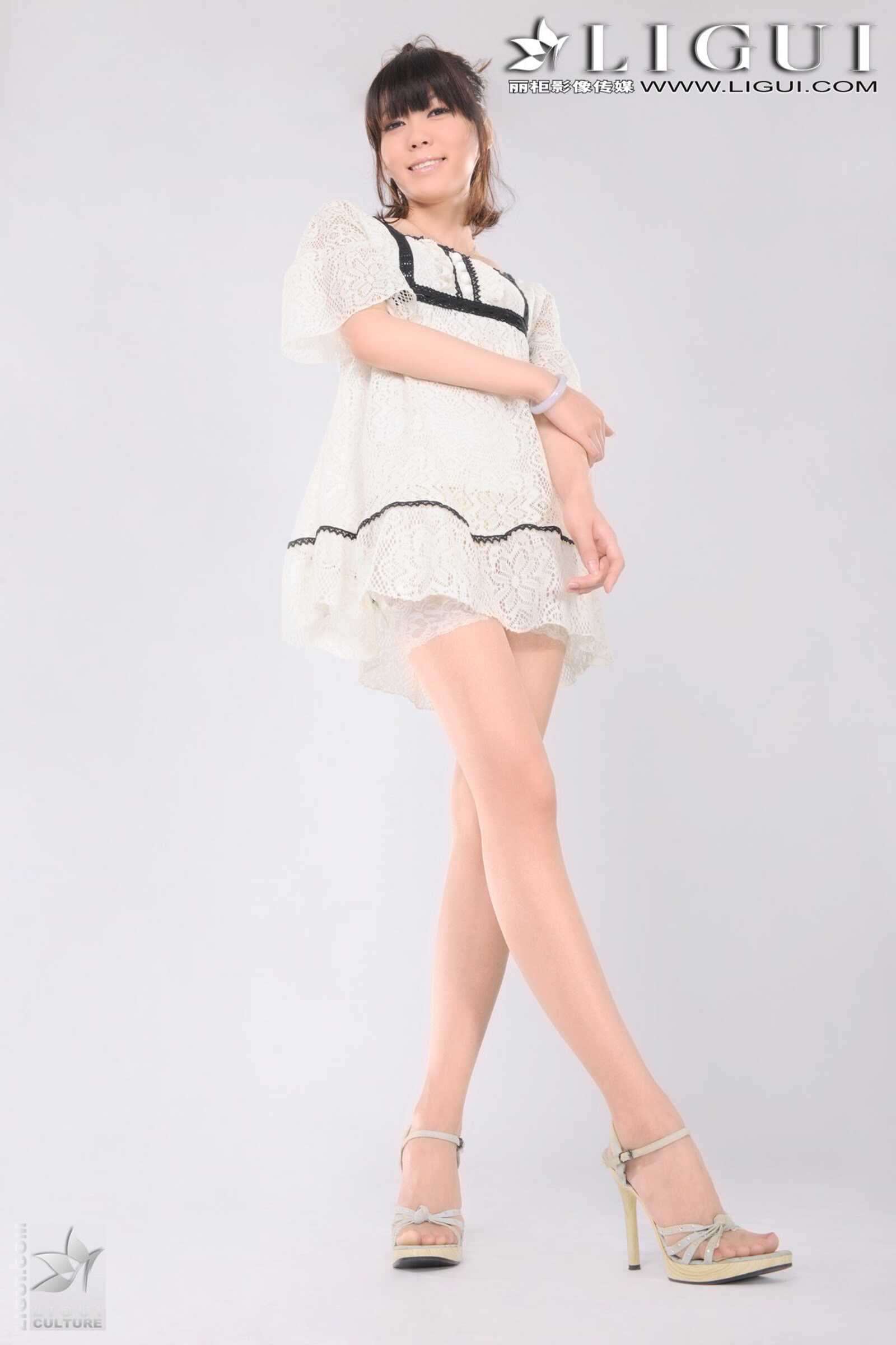 Model 樂樂《丝足美腿的诱惑》 上下合集 [丽柜L第18张