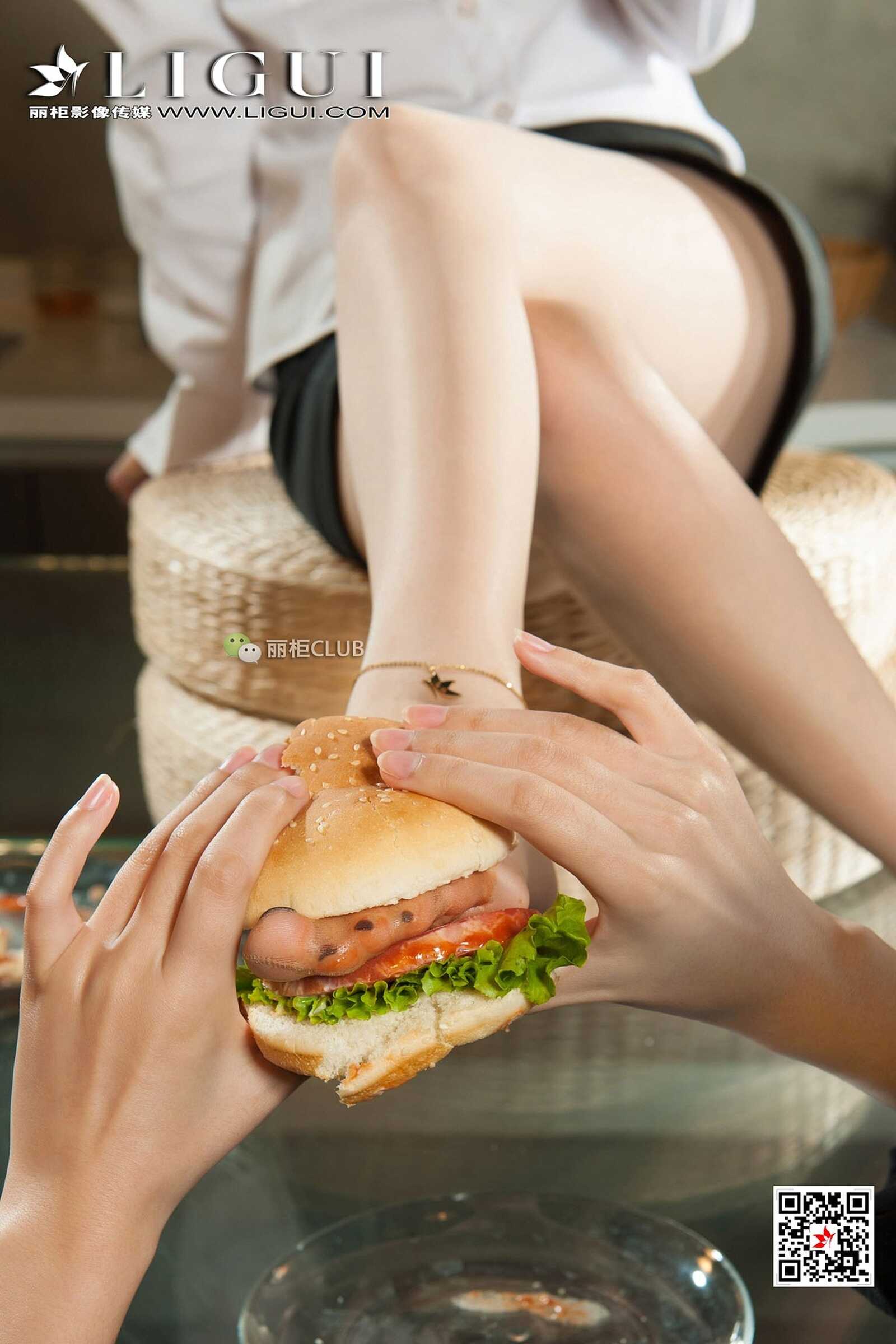 Model 腿模Vicky《汉堡美脚丝足》 [丽柜Ligui] 写真集第11张